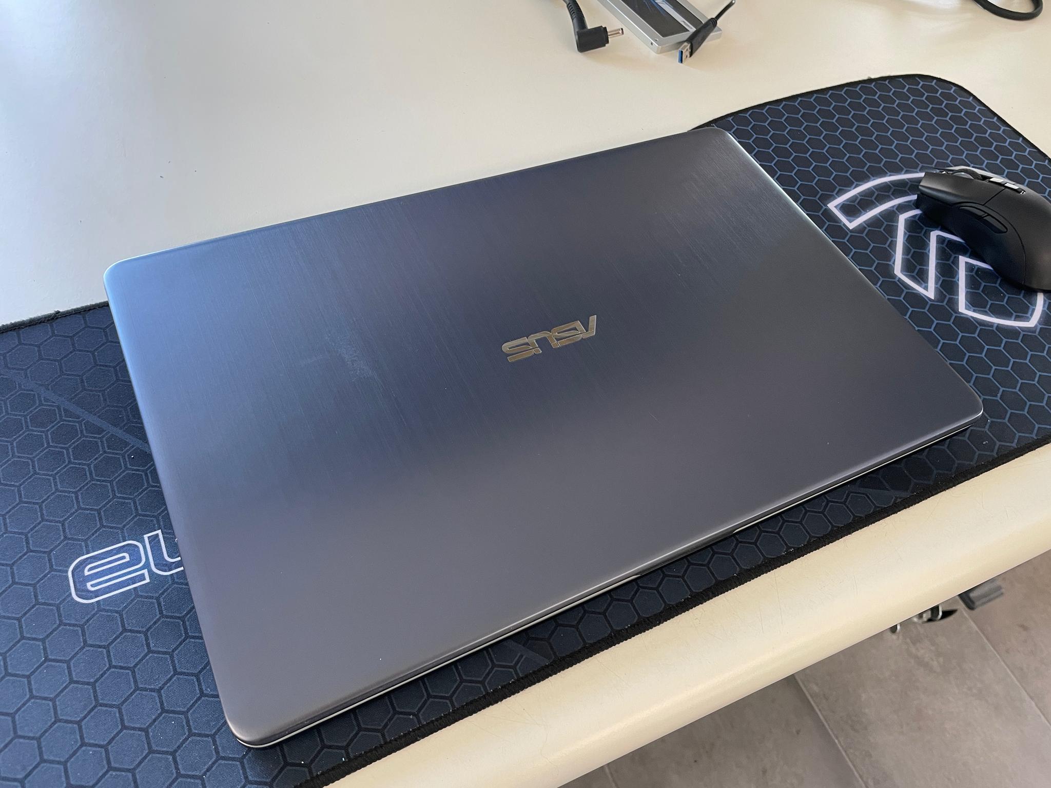 Asus Vivobook Pro