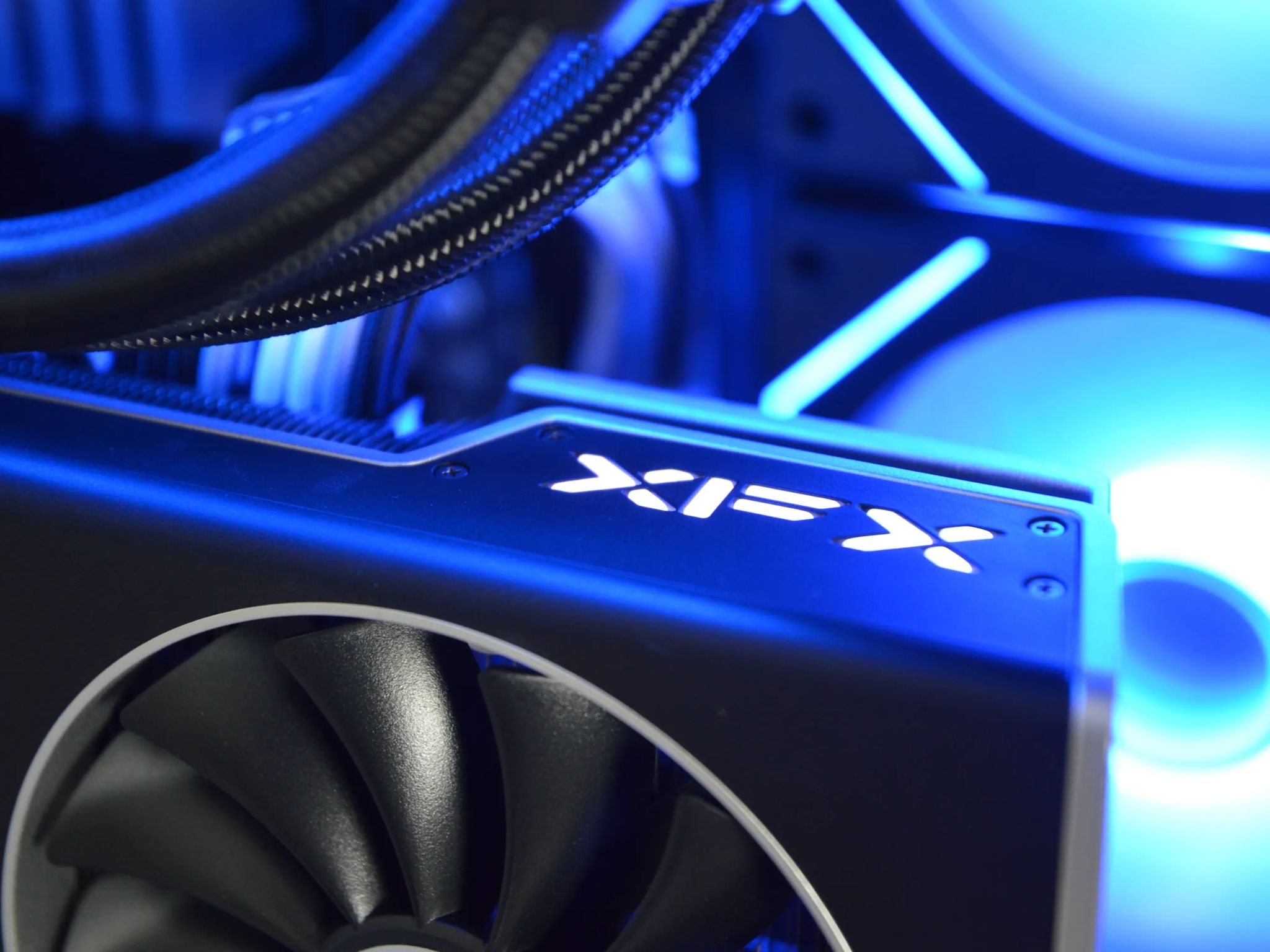 ⚡⚡| RX 7800XT 16GB| INTEL i5-12600KF | 32 GB DDR4 RAM | 2TB GEN4 NVME SSD | The Electrocutioner |