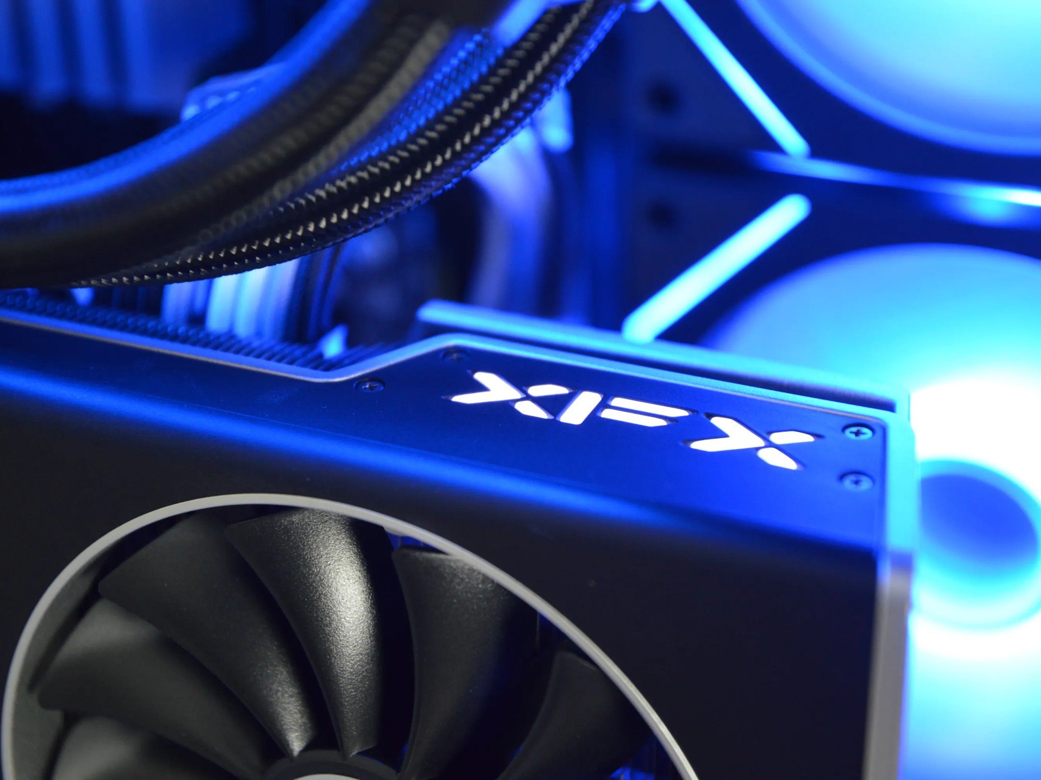 ⚡⚡| RX 7800XT 16GB| INTEL i5-12600KF | 32 GB DDR4 RAM | 2TB GEN4 NVME SSD | The Electrocutioner |