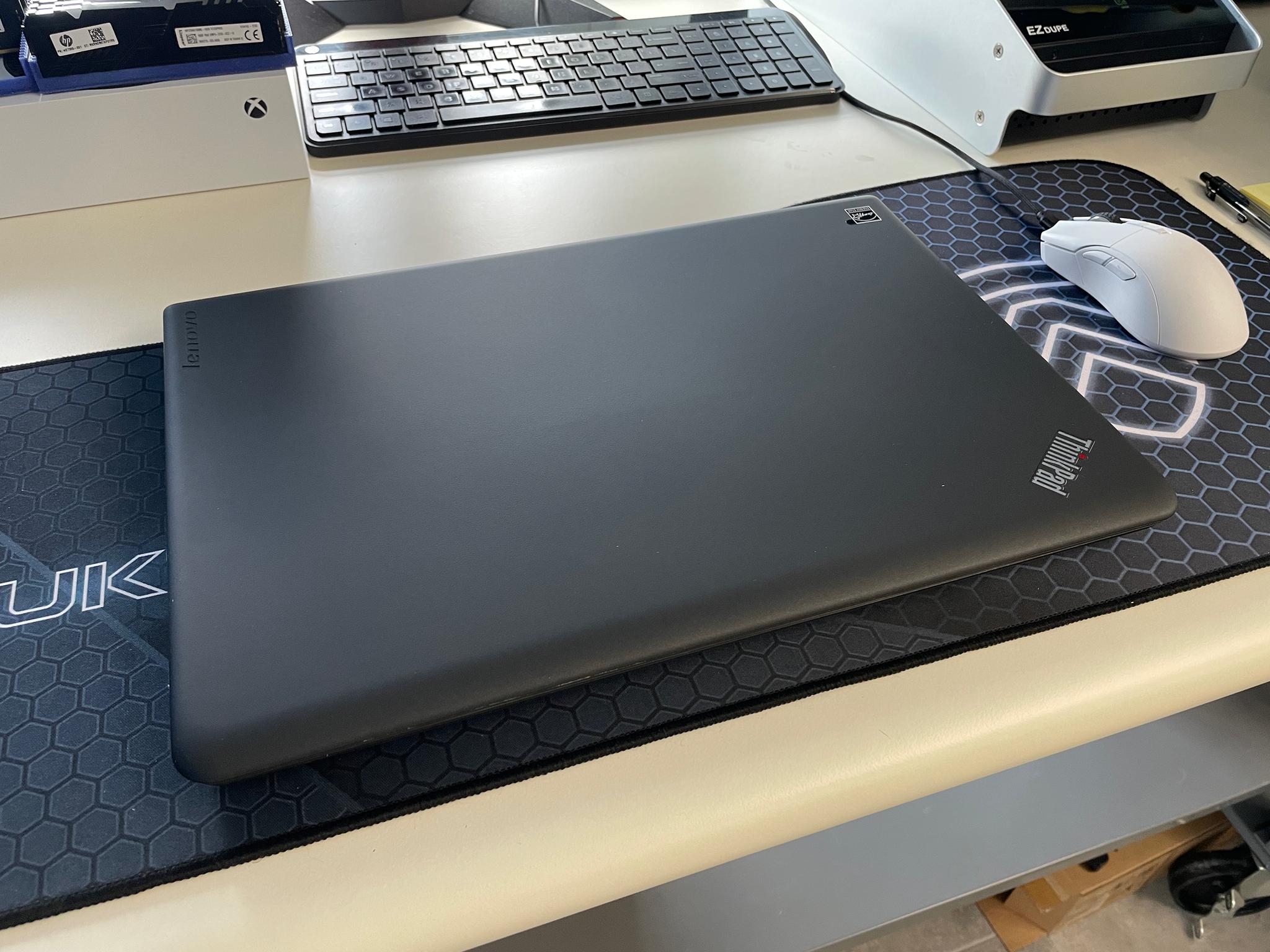 Lenovo Thinkpad E555