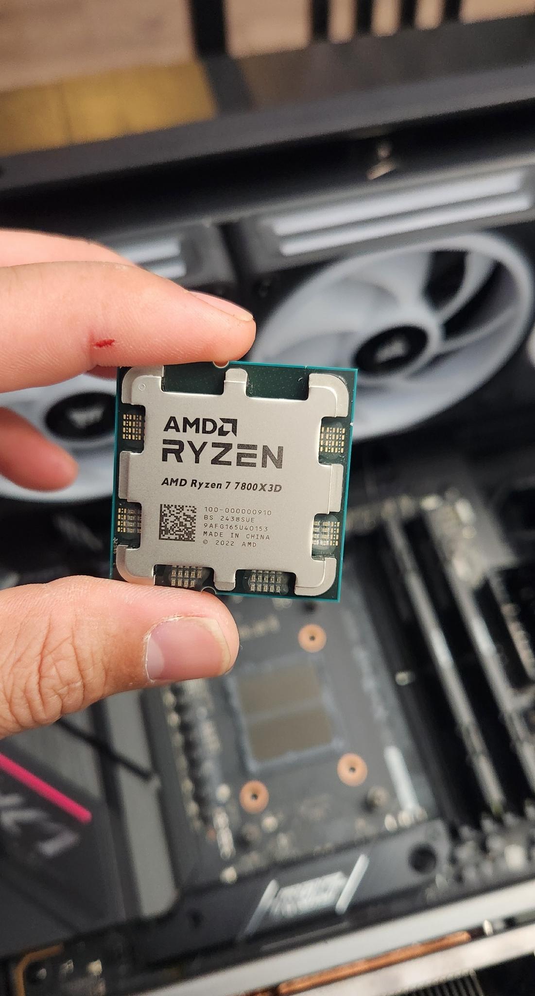 AMD Ryzen 7800X3D
