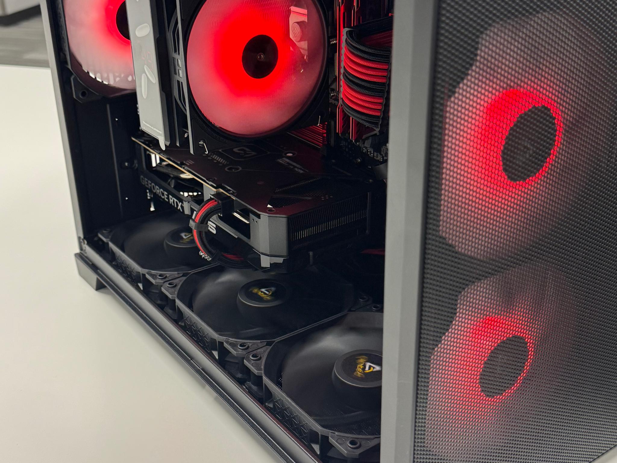 Ryzen 5 5600X - RTX 5060 - 95% New Build
