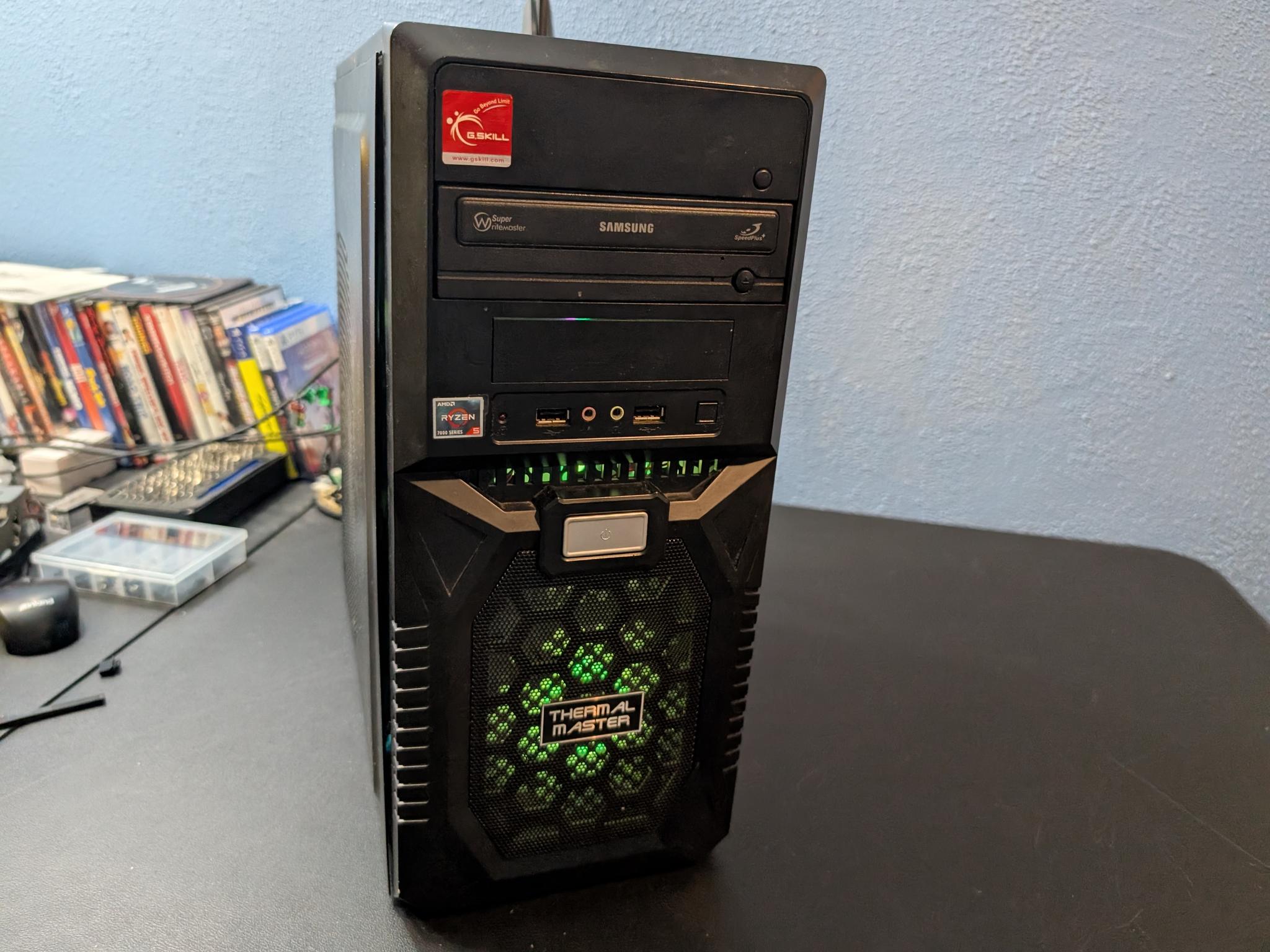 1440p All AMD Sleeper Gaming PC | AMD 7600x, 9060 XT (16GB) | 32GB RAM | 1TB SSD | Win. 11 PRO