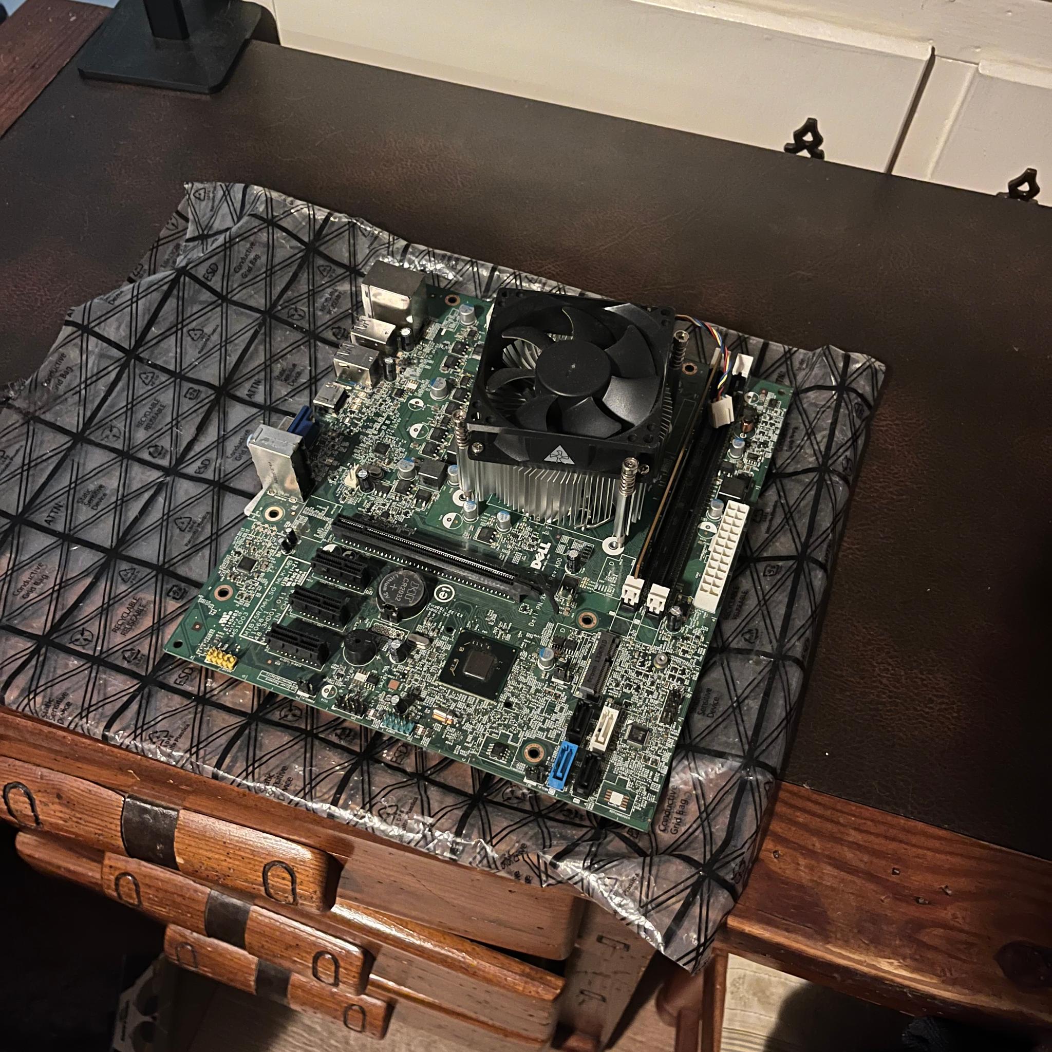 *UNTESTED* I5 3440; 4gb RAM; stock cooler