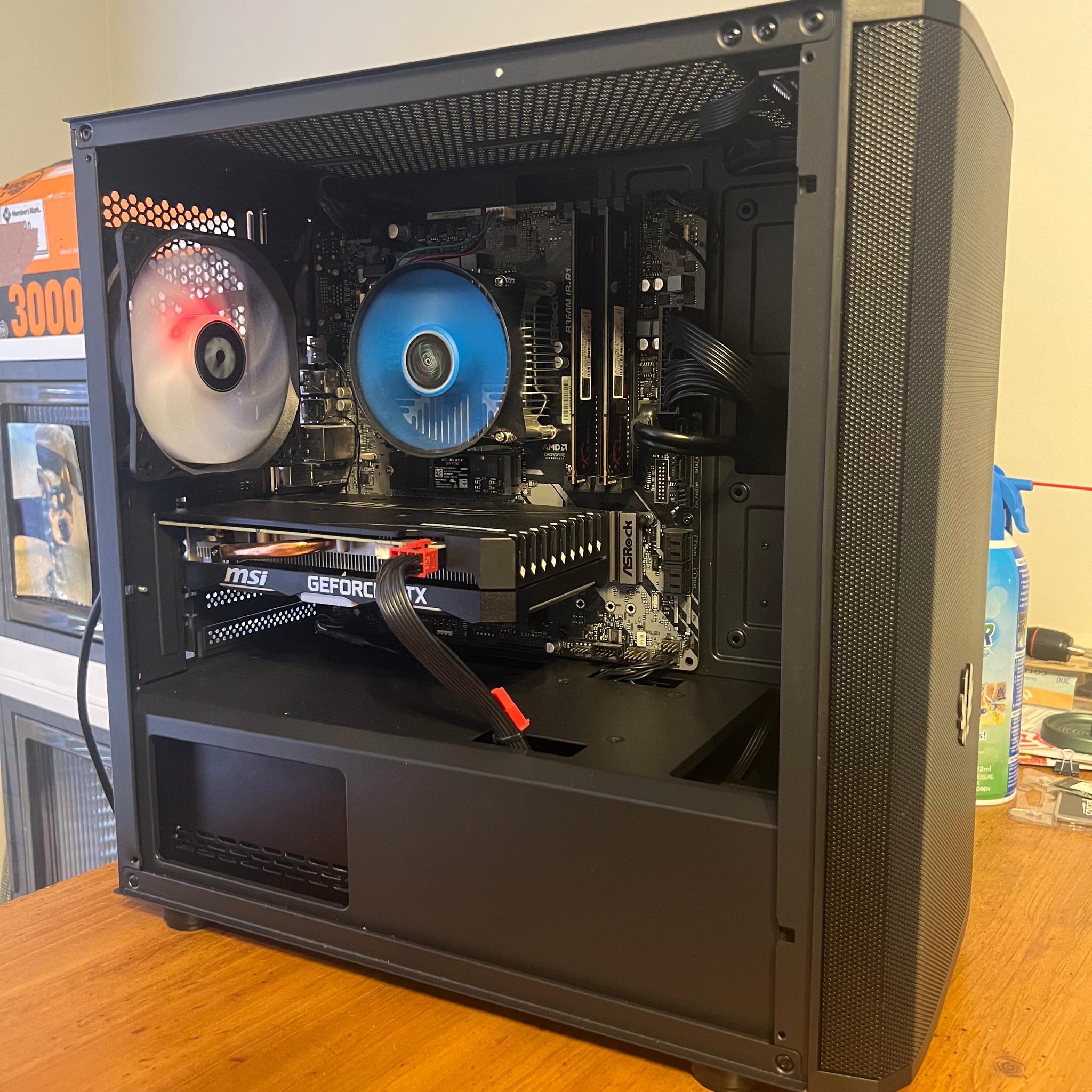 Starter Gaming PC I7 8700 / GTX 1660 super