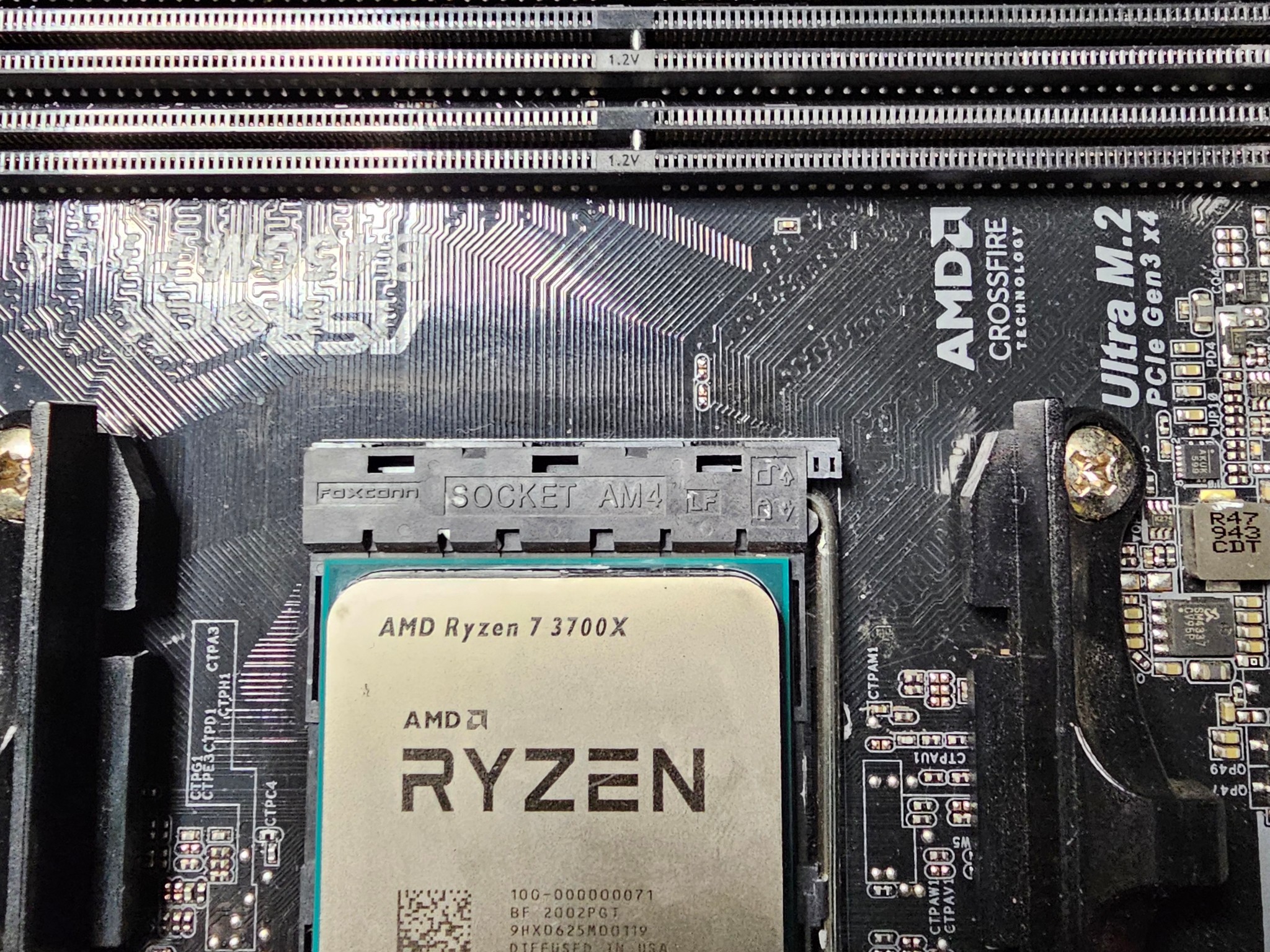 Asrock B450M Pro 4 version 1 with Ryzen 7 3700X