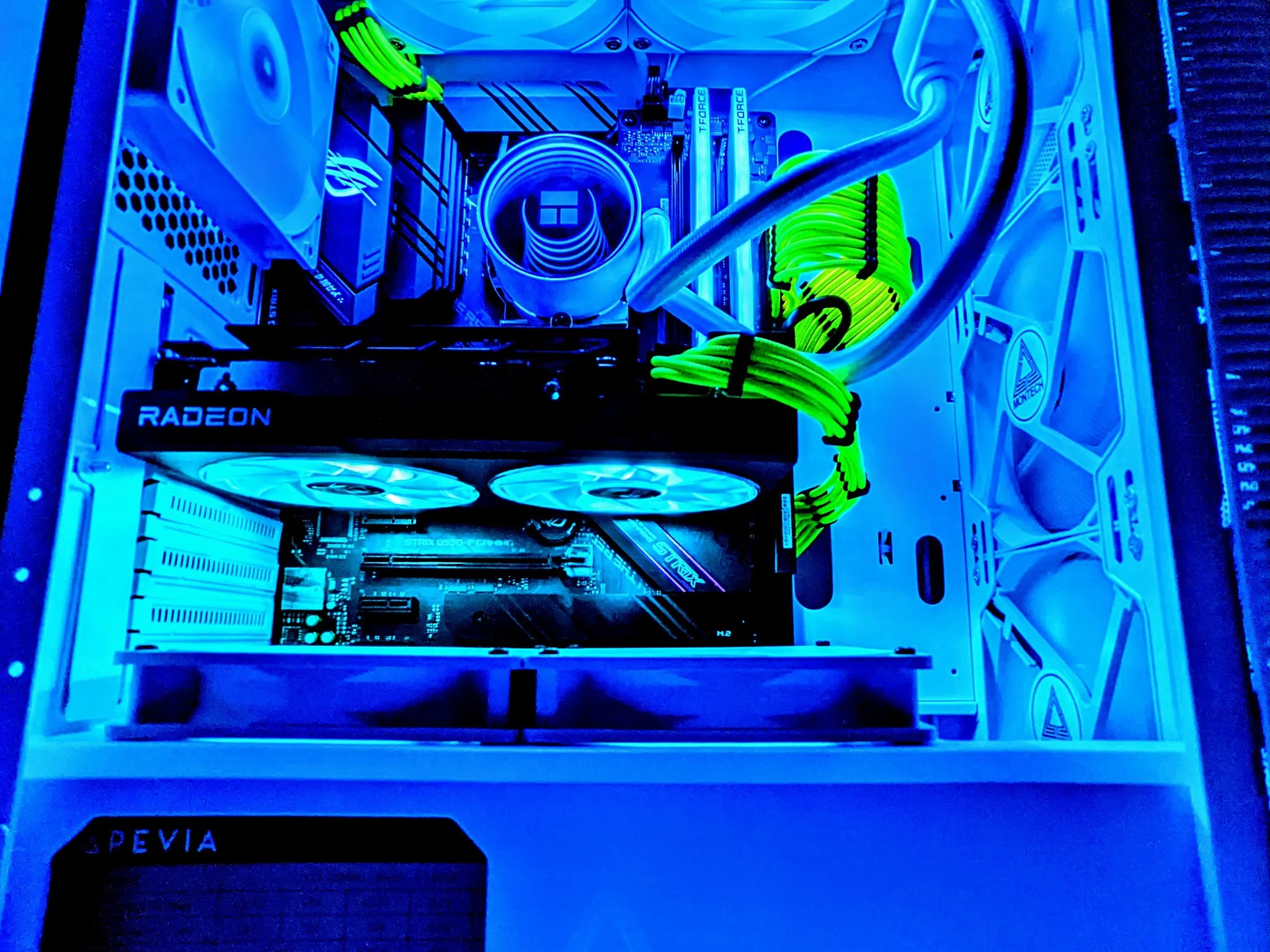 ⚪️Liquid-Cooled 💦⚪️Gaming PC |RX 6650XT| Ryzen 5 5600G| 16GB DDR4 RAM(TFORCE)| Windows 11 Pro