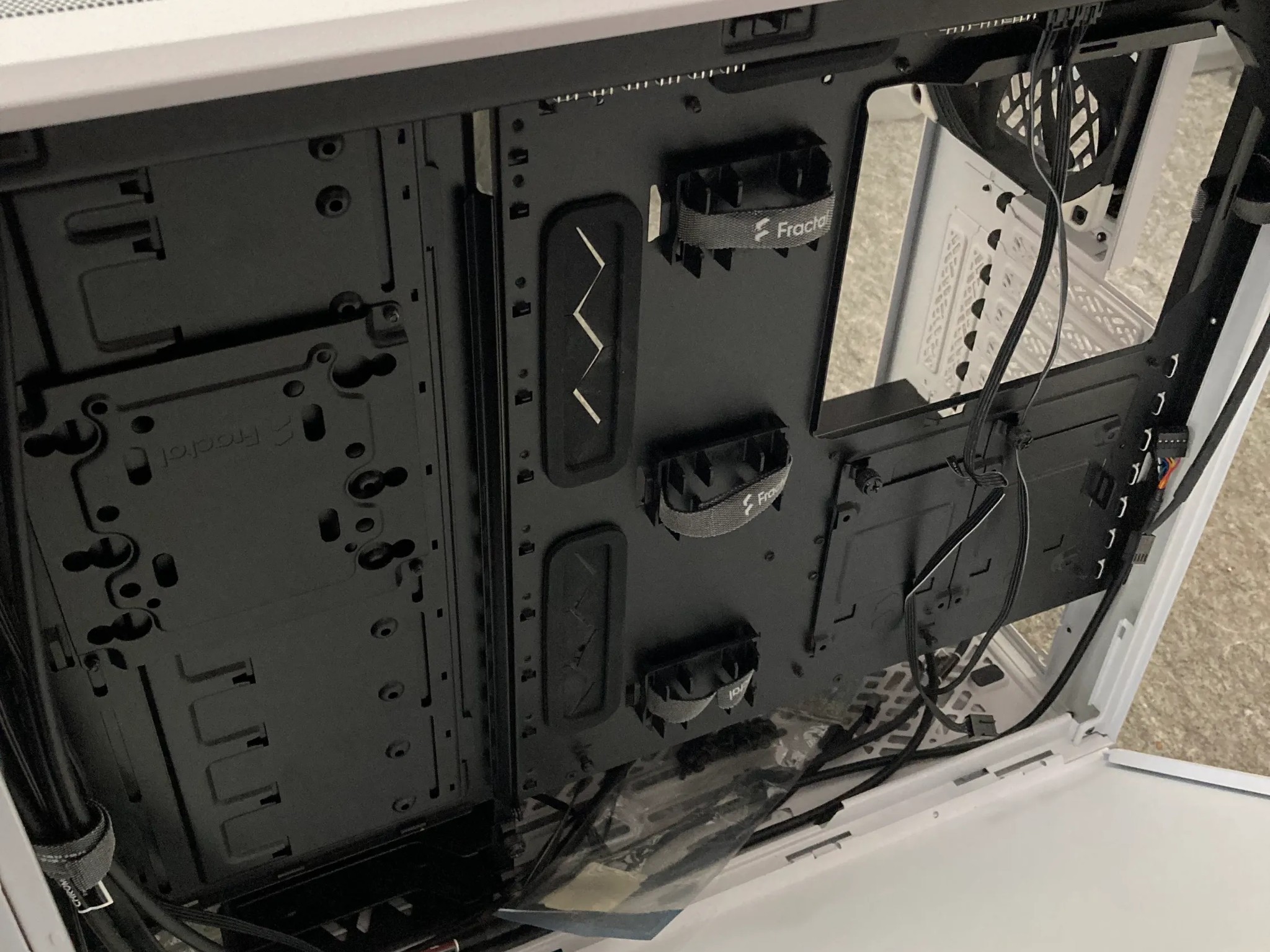 On Sale! Meshify 2 (White) with Noctua Chromax Fans!