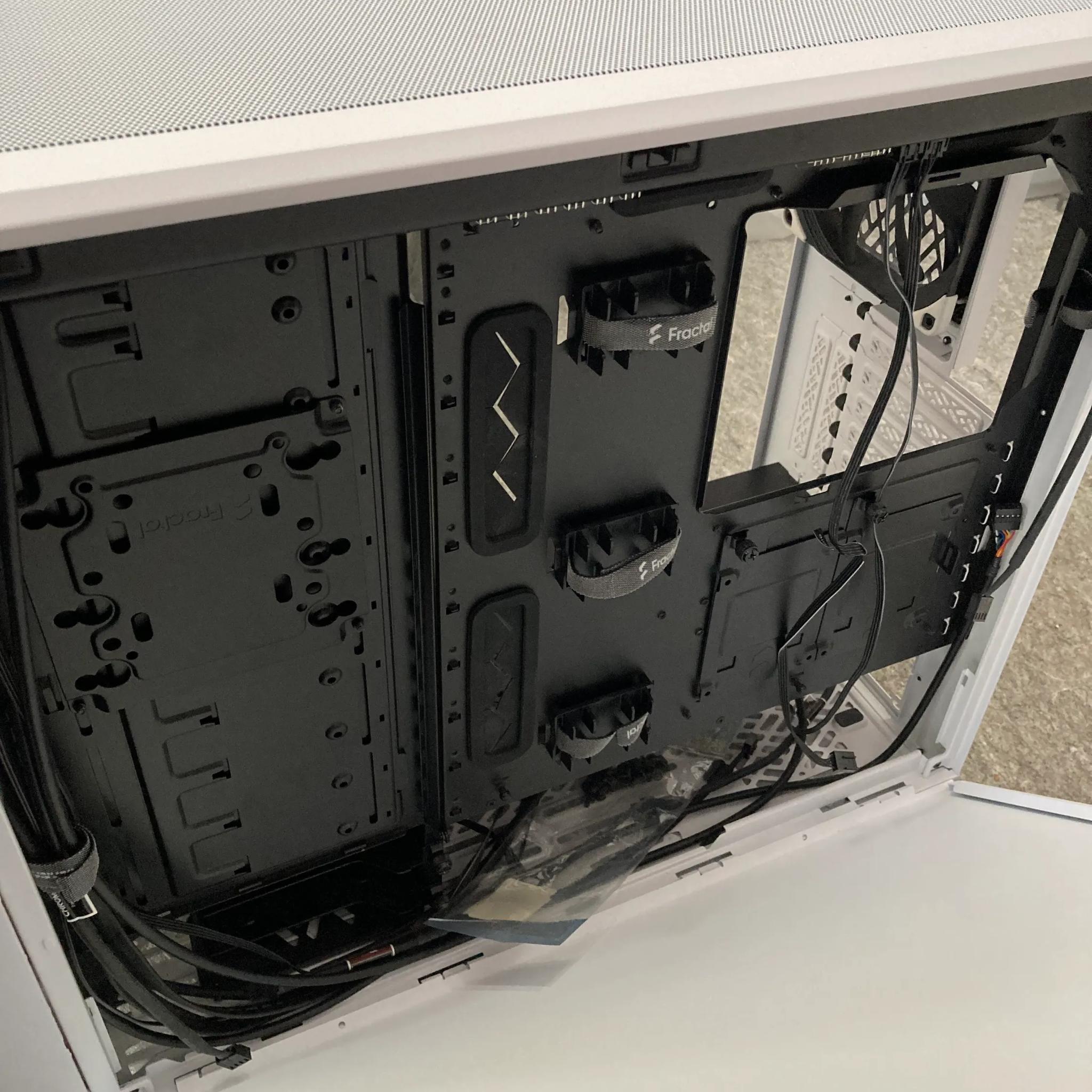 On Sale! Meshify 2 (White) with Noctua Chromax Fans!