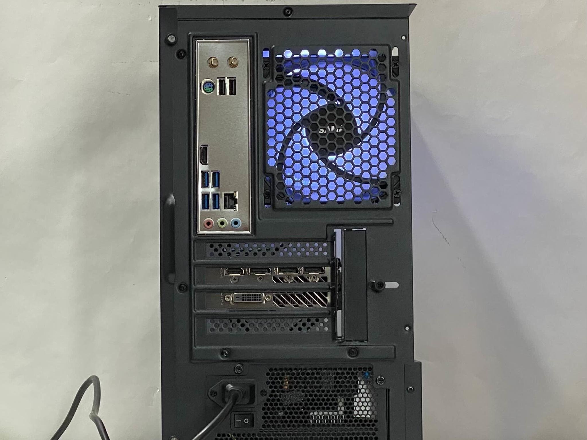 GTX 1080, Ryzen 5 2600, 16GB DDR4, 512GB NVMe SSD, WiFi - Gaming PC