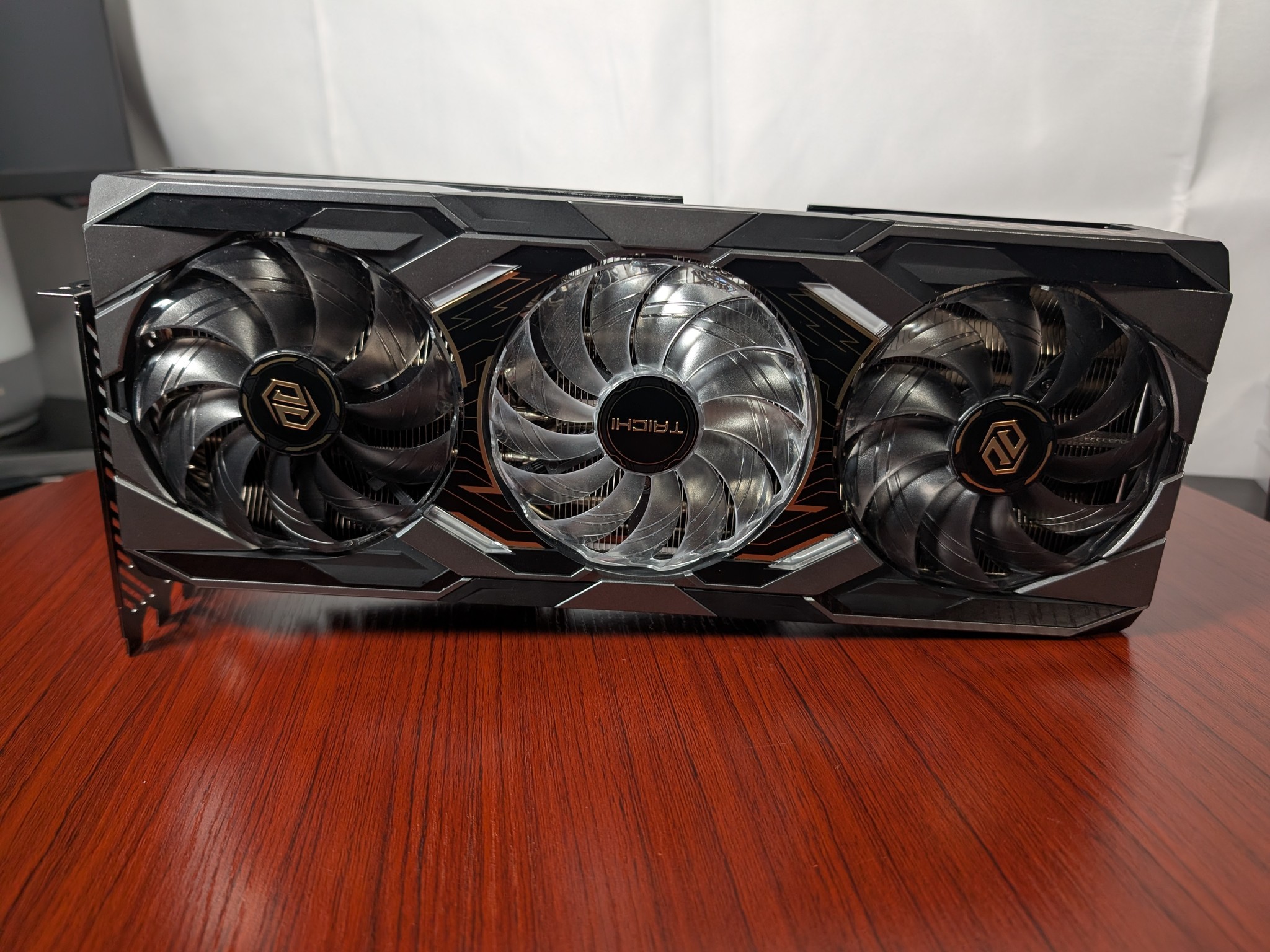 ASRock Taichi OC Radeon RX 9070 XT 16GB