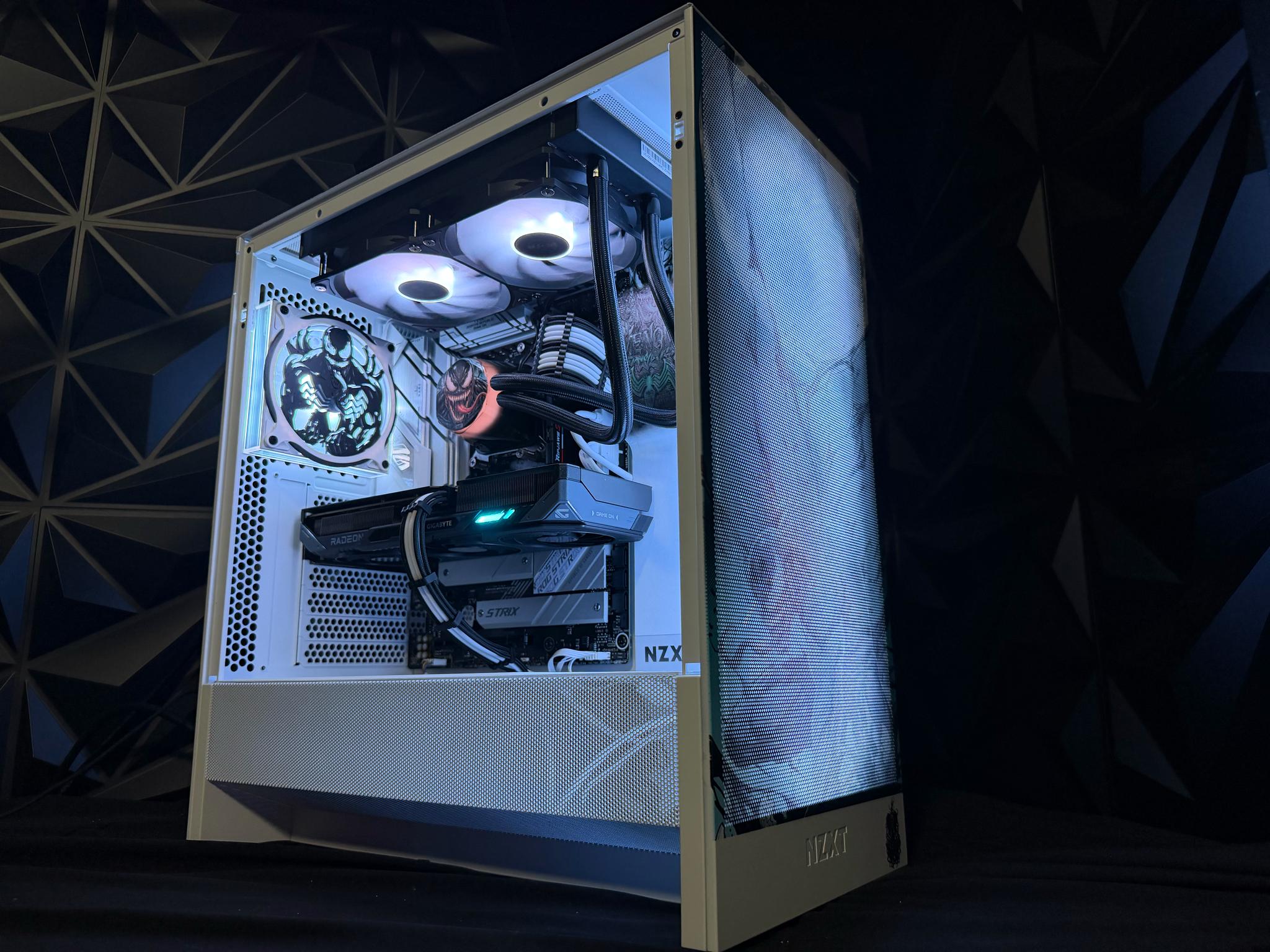 🕷️💣 VENOM BOMB 96 💣🕷️ Ryzen 5 9600x| RX 9060XT 16 GB | 32 GB DDR5|1.5 TB NVMe| 650W PSU