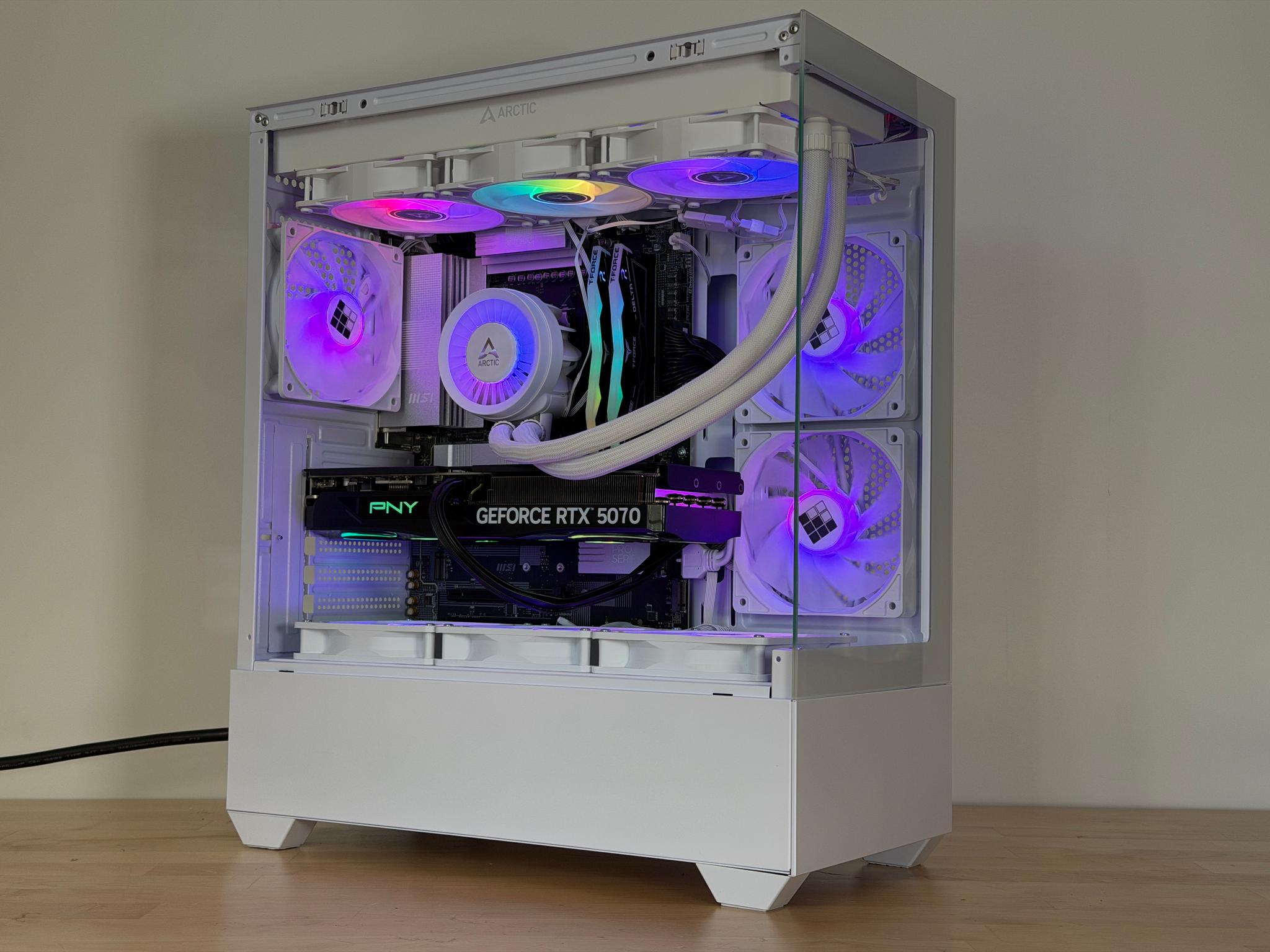 RTX 5070 Ryzen 7 9800x3d Gaming PC With 2tb ssd and 32gb DDR5