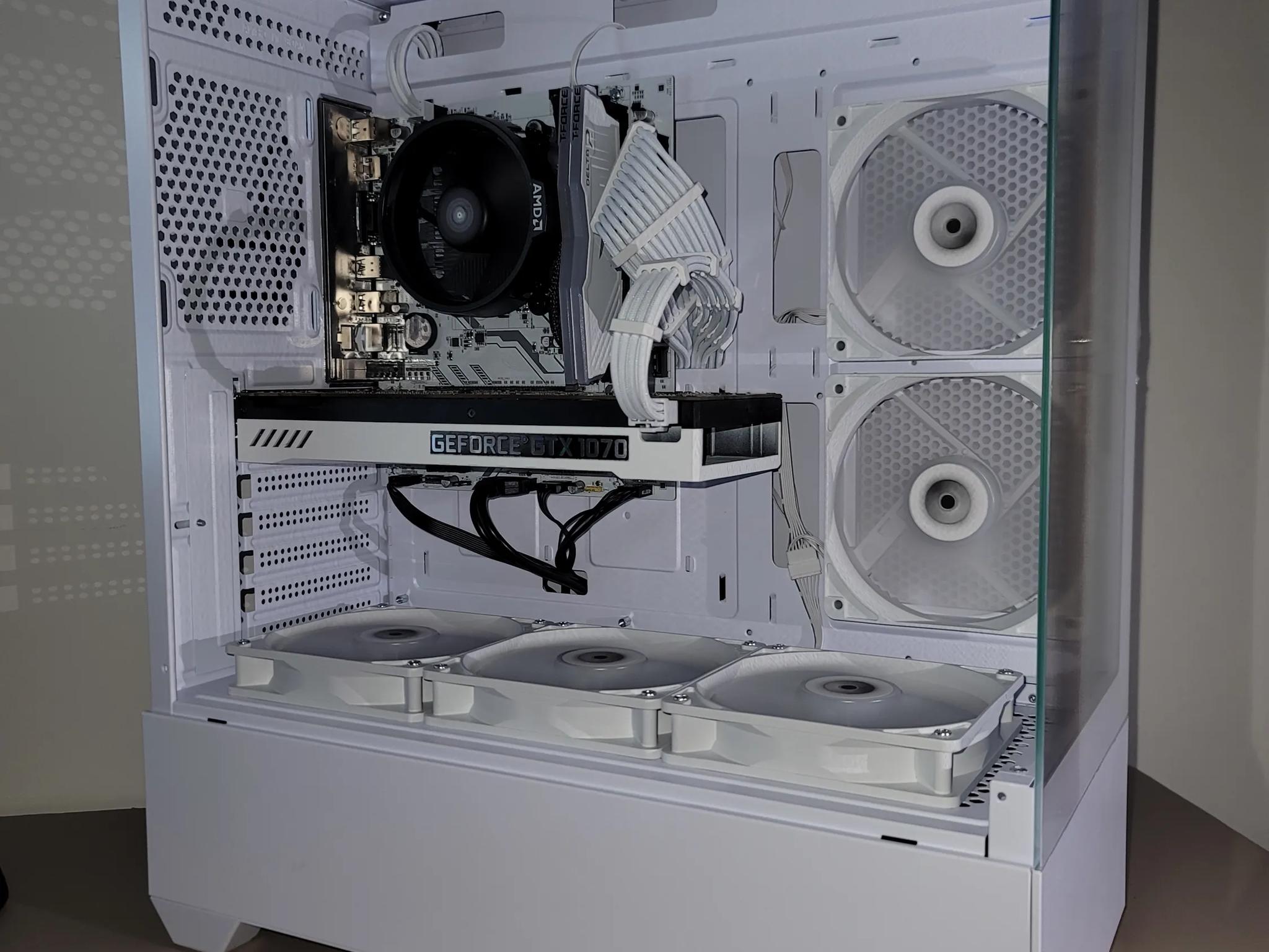 GTX 1070 | Ryzen 5 | 16GB RAM | WIN 10