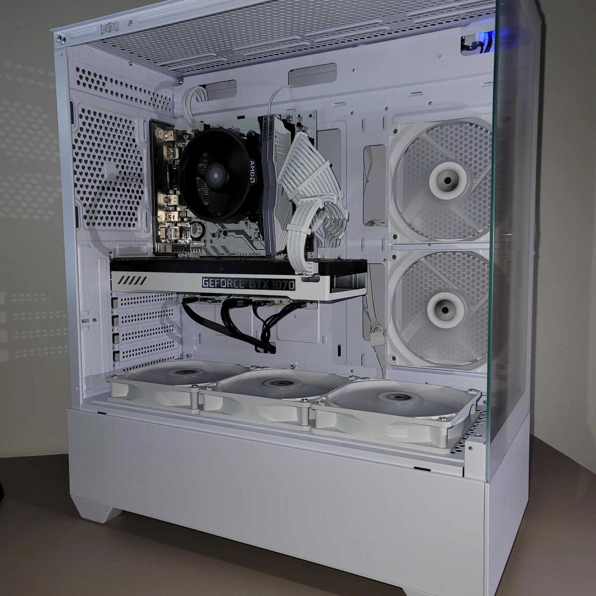 GTX 1070 | Ryzen 5 | 16GB RAM | WIN 10
