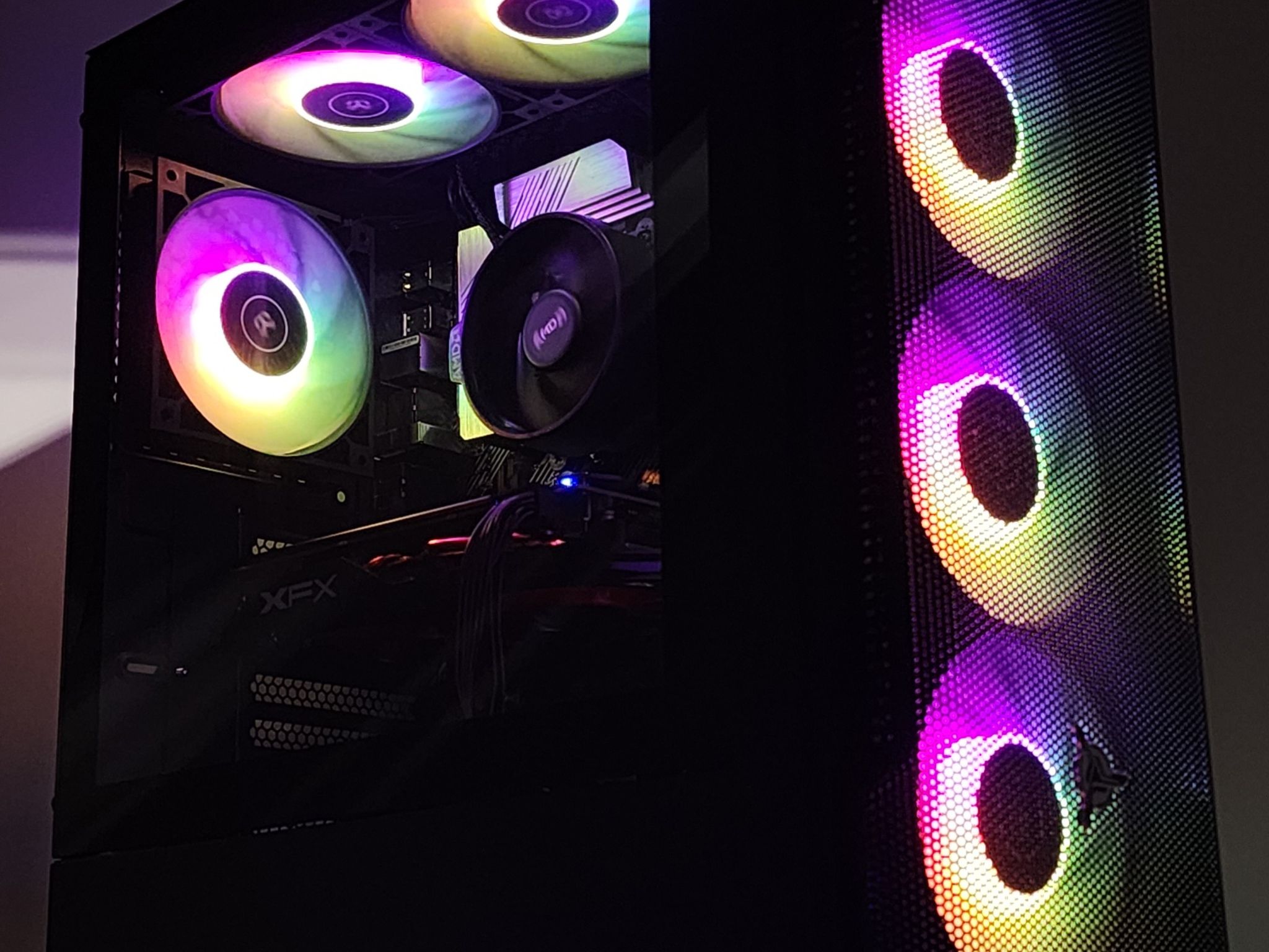 Gaming PC Ryzen 7 3700X 16GB RAM 512GB SSD RX 580 8GB Windows 11 PC