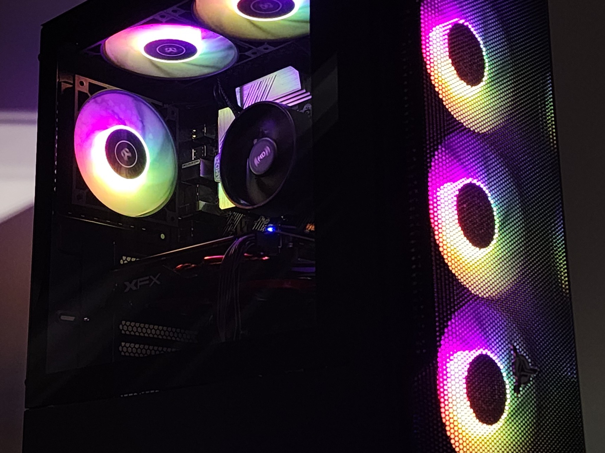 Gaming PC Ryzen 7 3700X 16GB RAM 512GB SSD RX 580 8GB Windows 11 PC