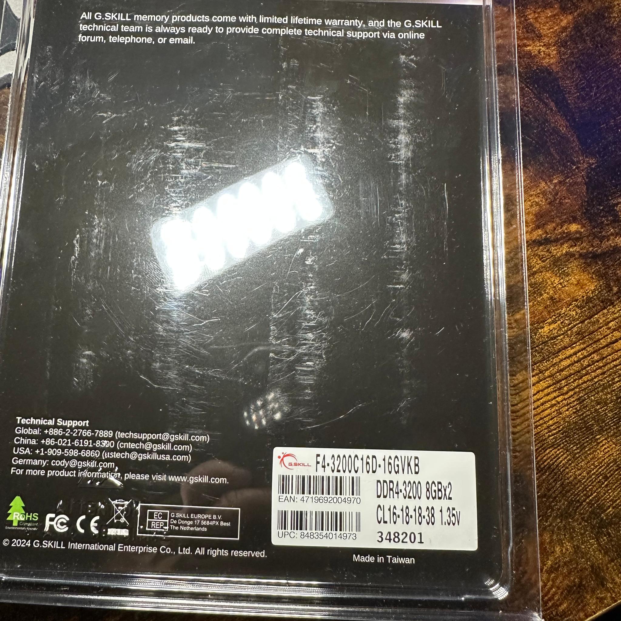 32GB DDR4 RAM
