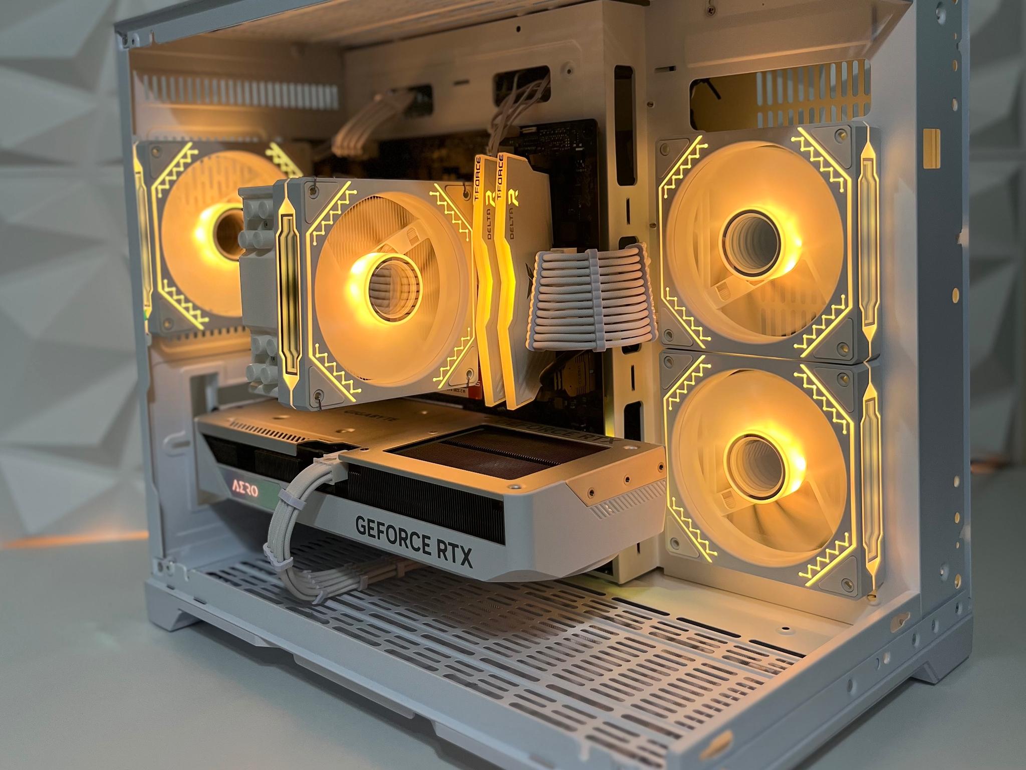 1440p Streaming/Gaming PC|RTX 4070 |Ryzen 5 5600x|1 TB M.2 SSD