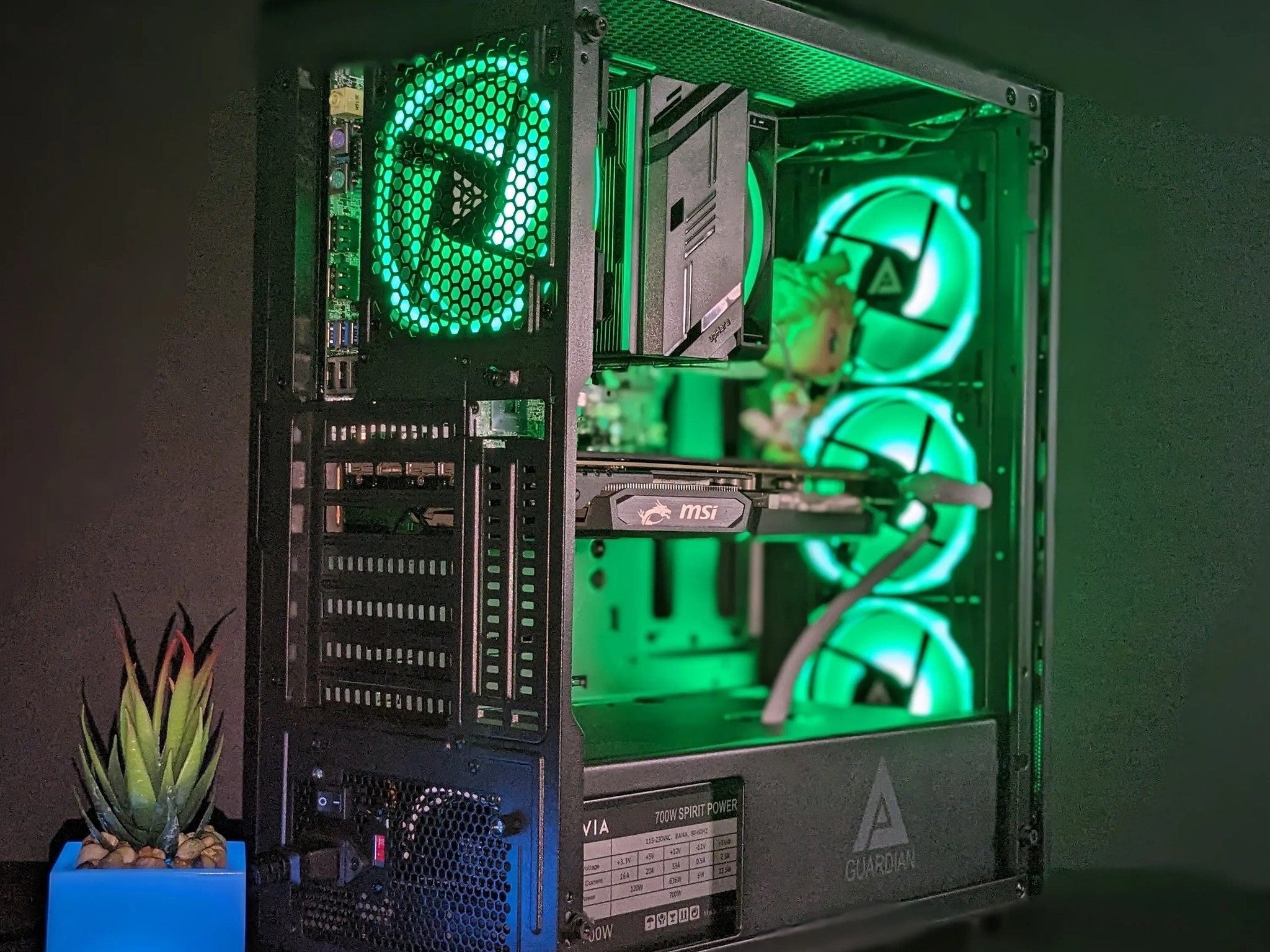 ⚔️🗡️Roronoa Zoro💚⚫️RX 5600XT⚫️ I5-8600@4.1GHz(6-Cores)⚫️16GB DDR4⚫️1TB PCIE NVMe⚫️Windows 11 Pro