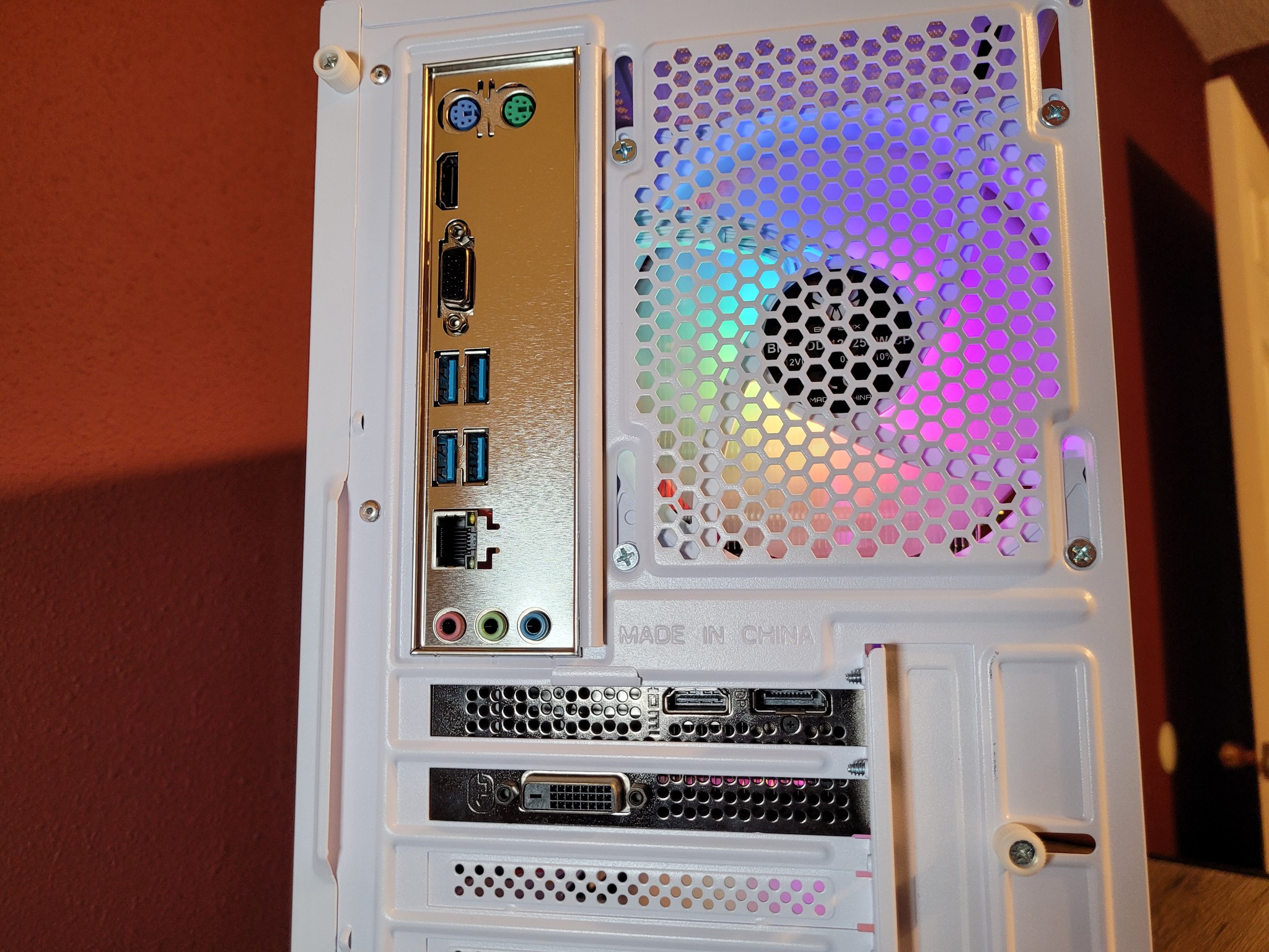 White RTX 2060 Gaming PC (Ryzen 5 2600X | 16GB RAM | 500GB SSD | Wifi + BT)