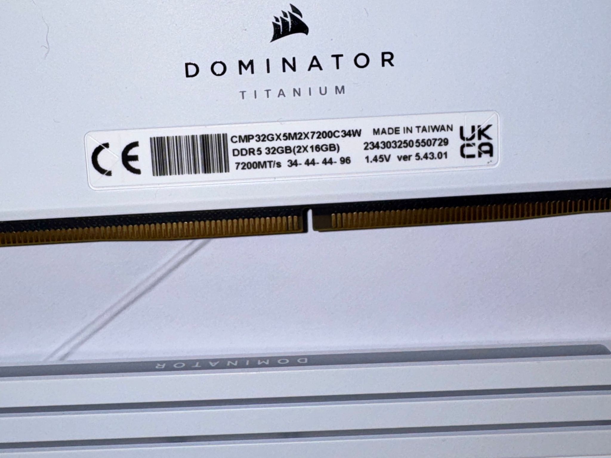 🤍 Corsair Dominator Titanium 32GB DDR5 7200MT/s White Premium Memory Kit 🤍