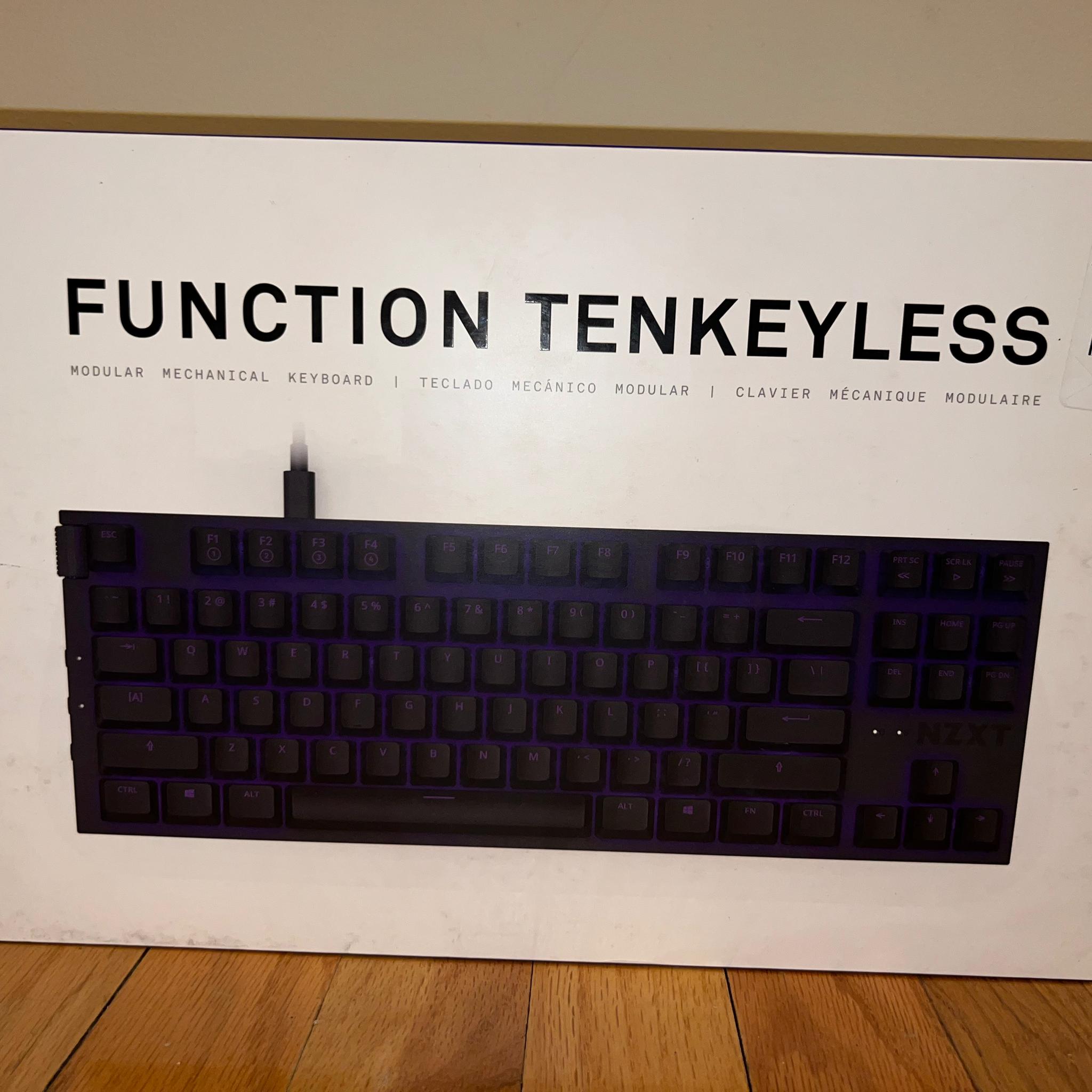 NZXT Tenkeyless Mechanical Keyboard/NZXT Lift Mouse (RGB) BUNDLE