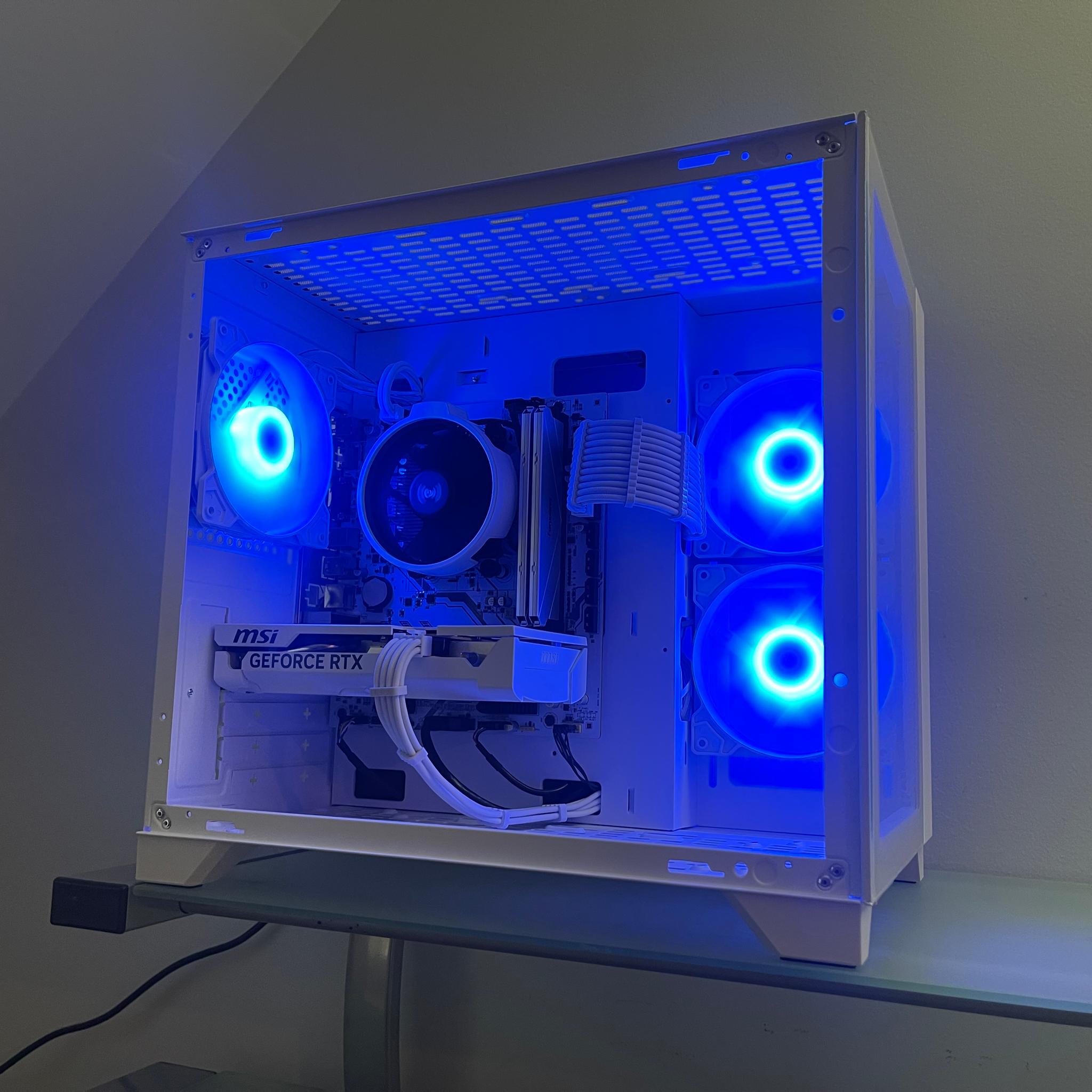 [RTX 5060] All White Gaming PC | 1tb storage