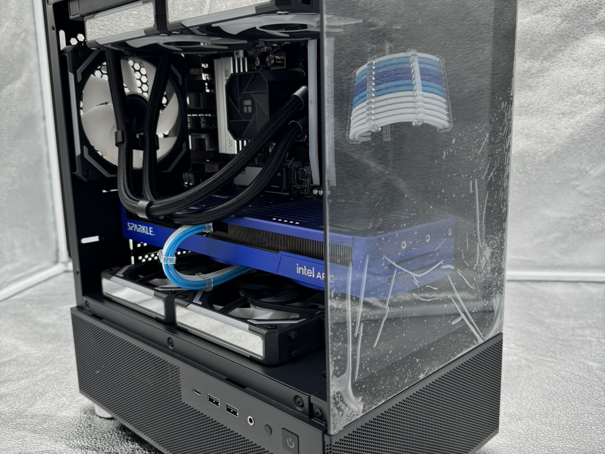 Intel ARC B580 | Ryzen 9600X | 32GB DDR5 | WIFI