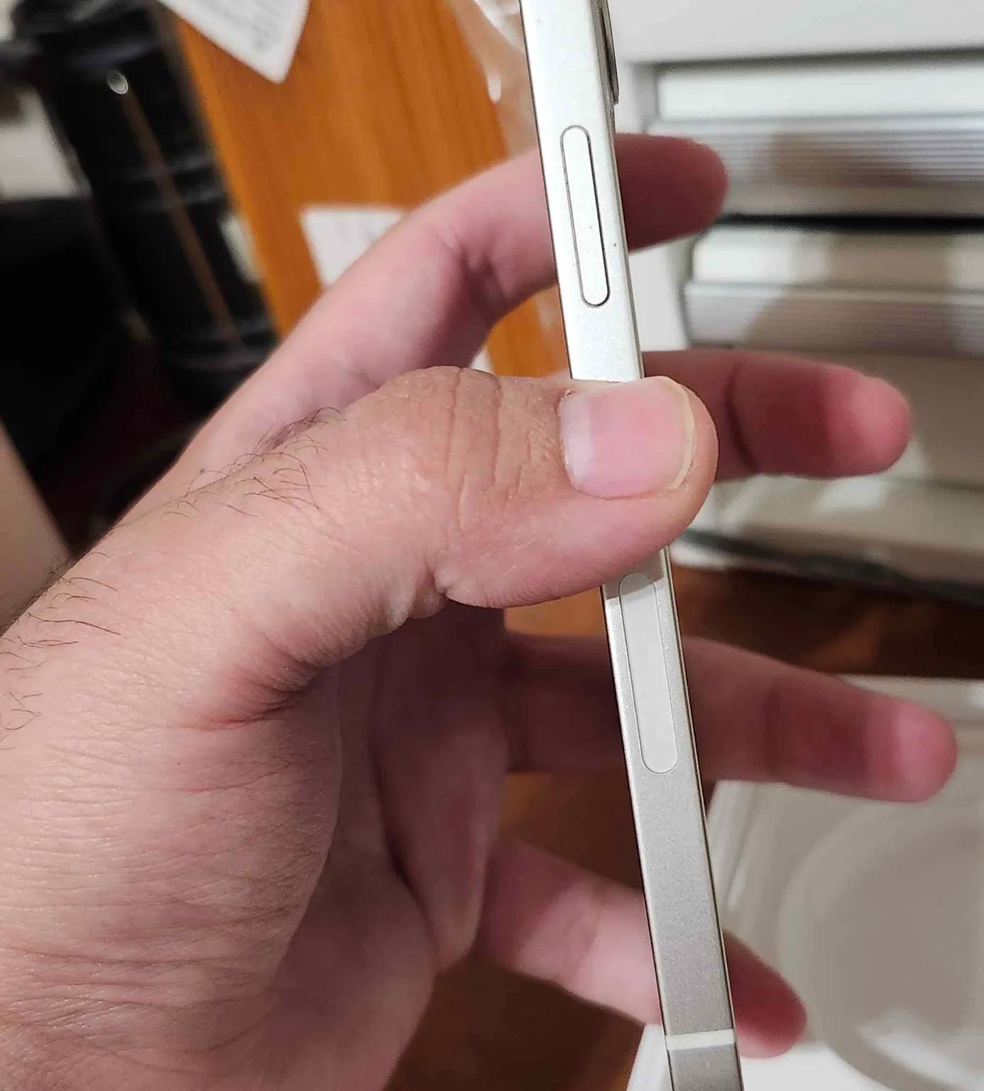 Iphone 12 White (Unlocked)