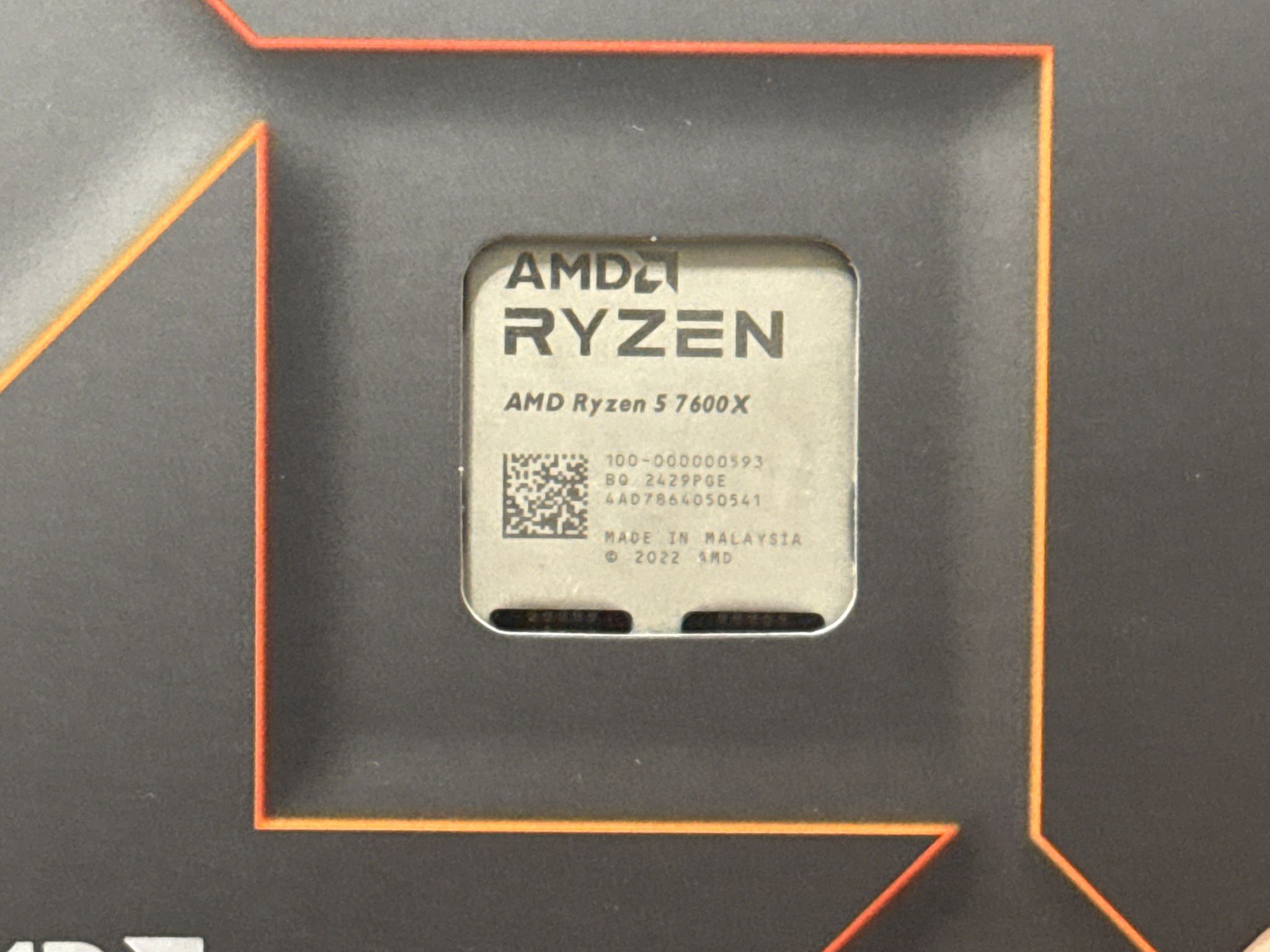 AMD Ryzen 5 7600X