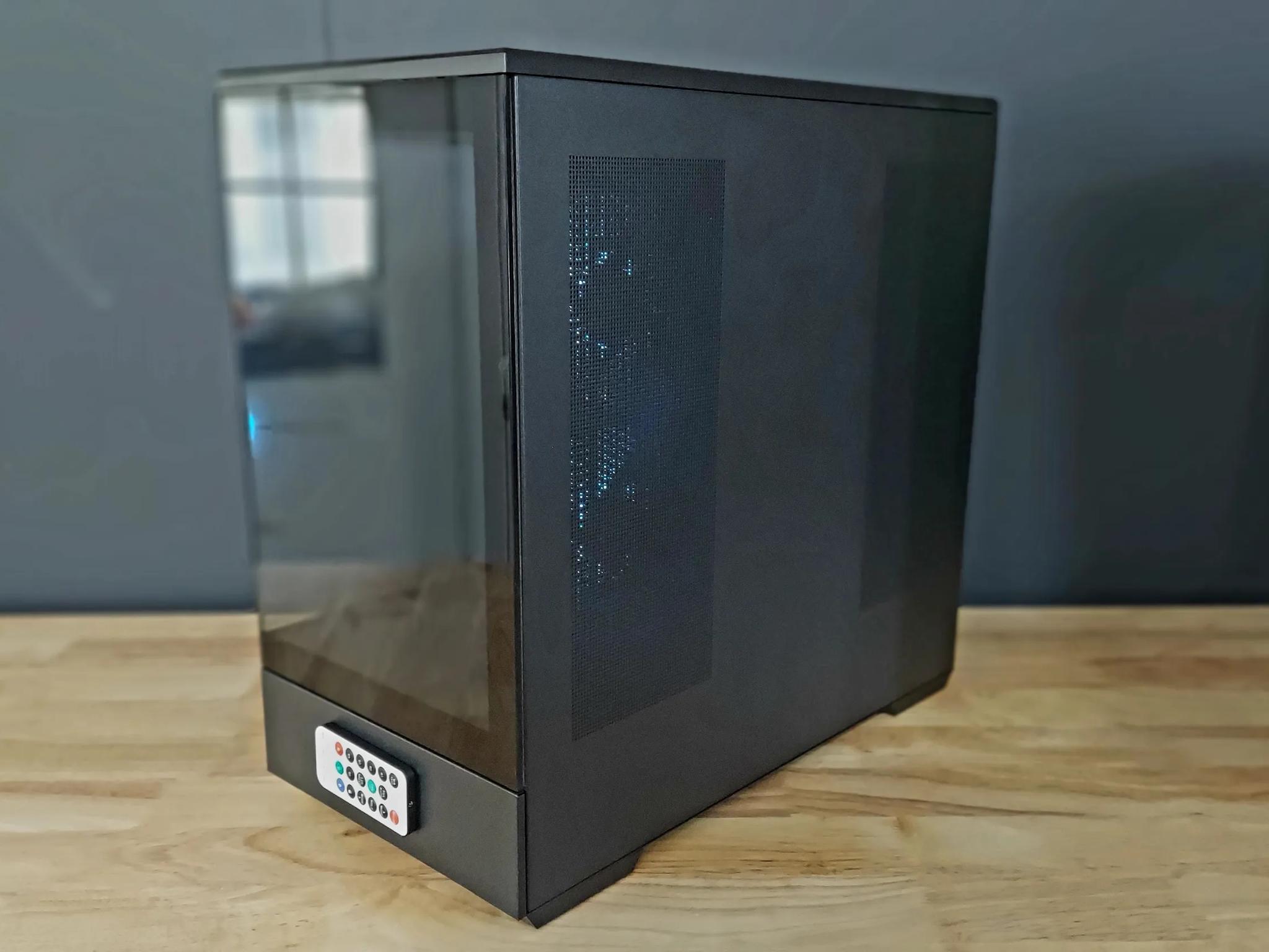 i7-8700, RTX 2060 6GB DDR6, 32GB RAM, 1TB NVME, Windows 11 Pro gaming desktop