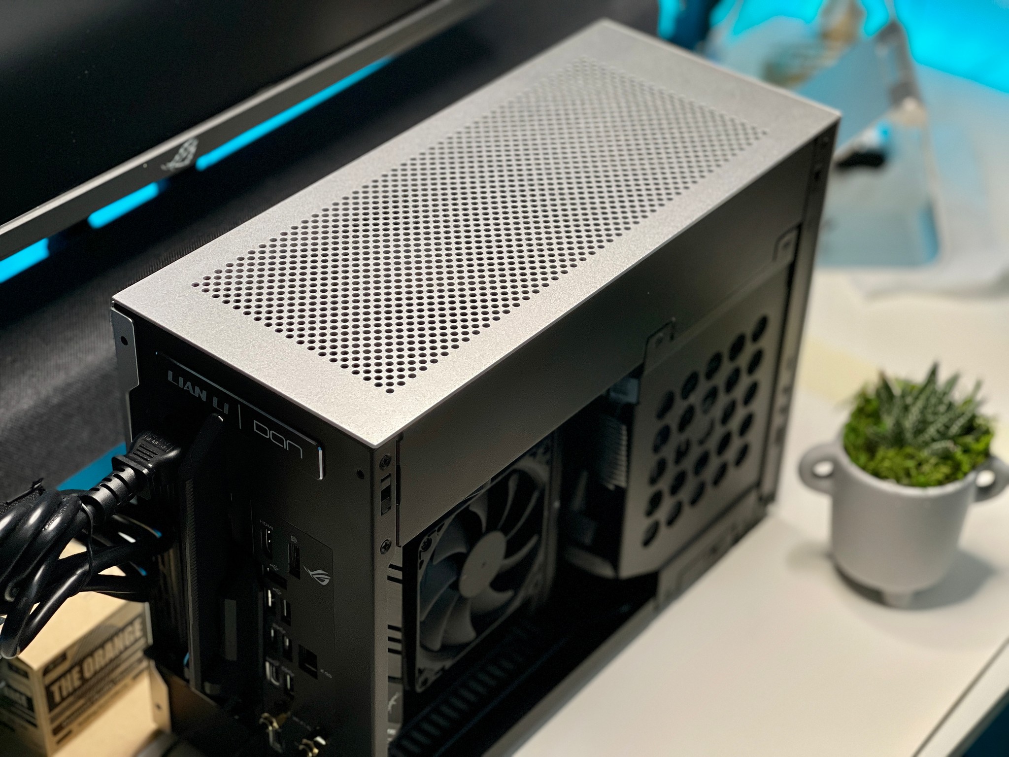 Silver Bullet 🎮 RTX 3090, Intel 13600K, 32GB DDR5, 2TB nvMe, ROG B660i, 850W, Lian Li, Noctua Fans