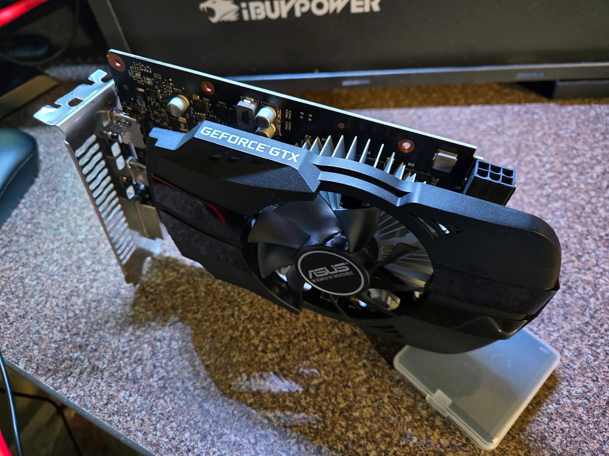 GTX1650 GDDR6 Asus Phoenix single-fan ITX-friendly GPU