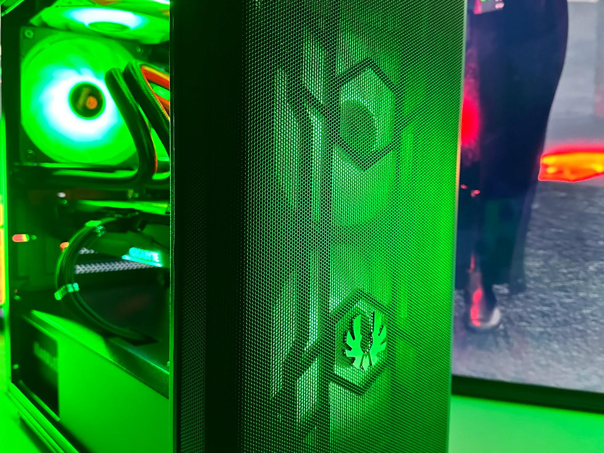 🌌🔫Darth Vader🌌🔫-Gaming PC-Nvidia RTX 3060 12GB-Intel i5 12400 6Cores-32GB DDR4 -1TB NVME