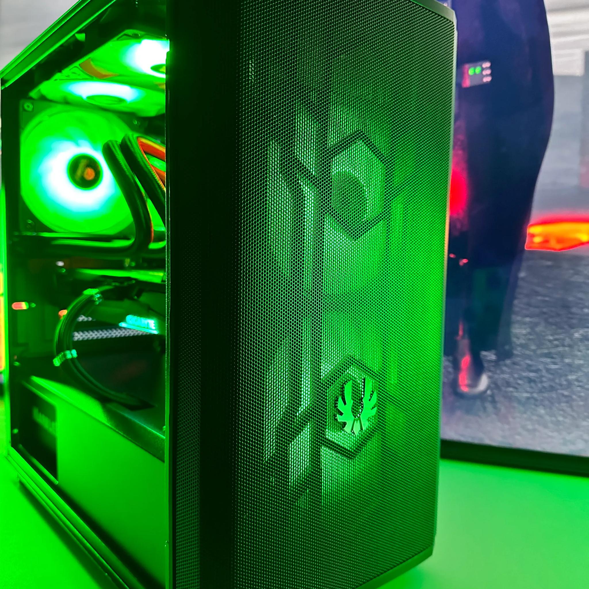 🌌🔫Darth Vader🌌🔫-Gaming PC-Nvidia RTX 3060 12GB-Intel i5 12400 6Cores-32GB DDR4 -1TB NVME