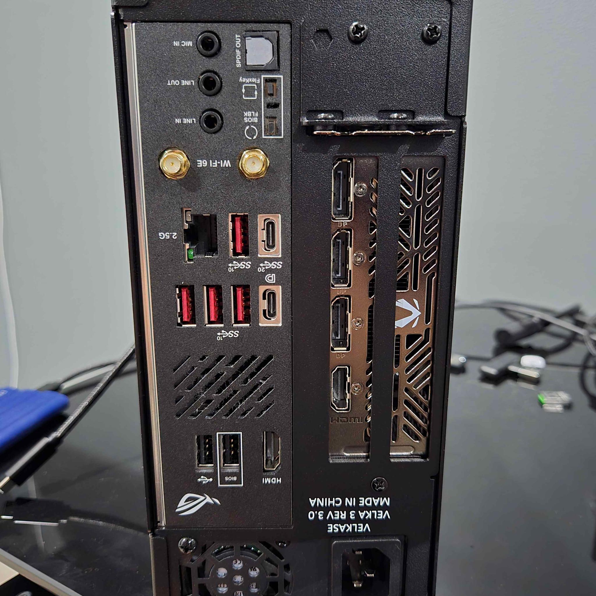 4L Velka 3 Gaming PC - Ryzen 7 7800X3D + RTX 5060 8GB/32GB RAM/1TB NVMe