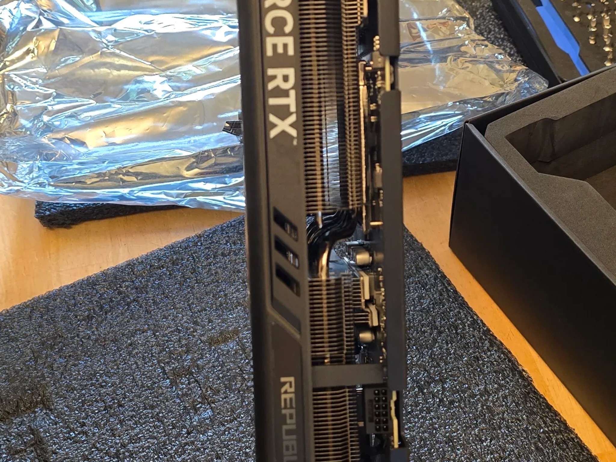 ASUS ROG STRIX 4070 SUPER OC