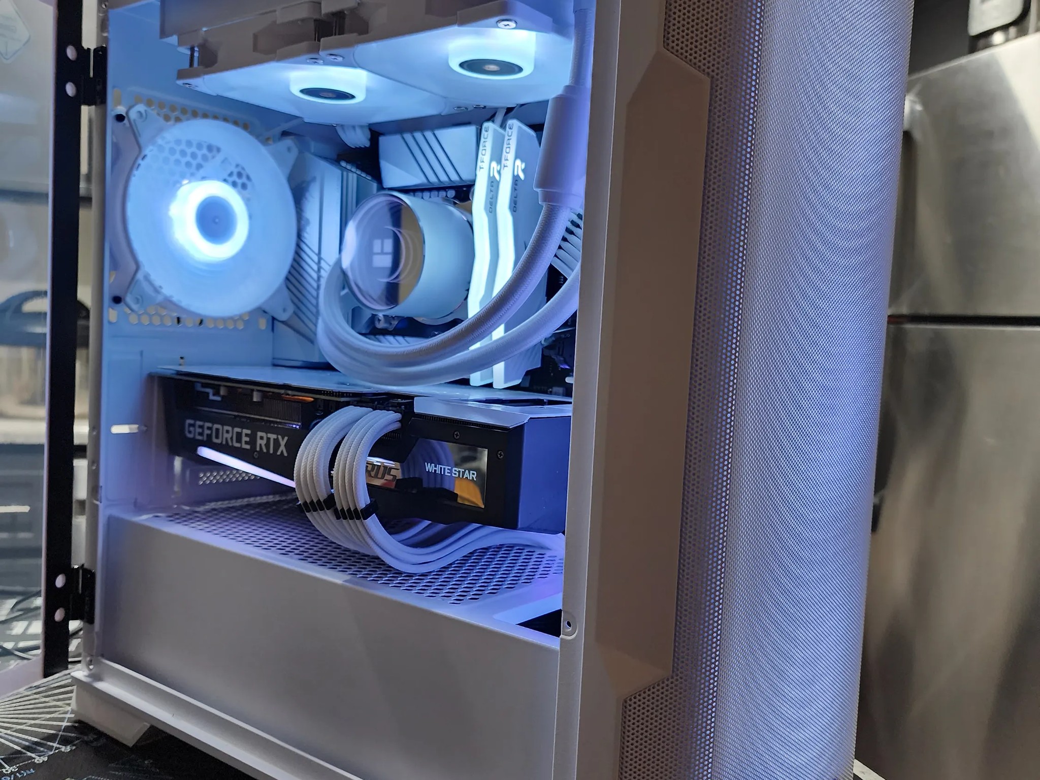"White Star" Streaming/Gaming PC; i5-13400F | AORUS RTX 3070 | 32GB | 1TB
