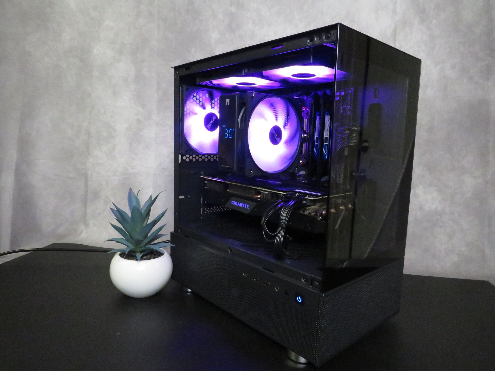 Price to Performance BEAST: Ryzen 5 5500 + RTX 2070 Super + 16 GB DDR4 + 1 TB NVME