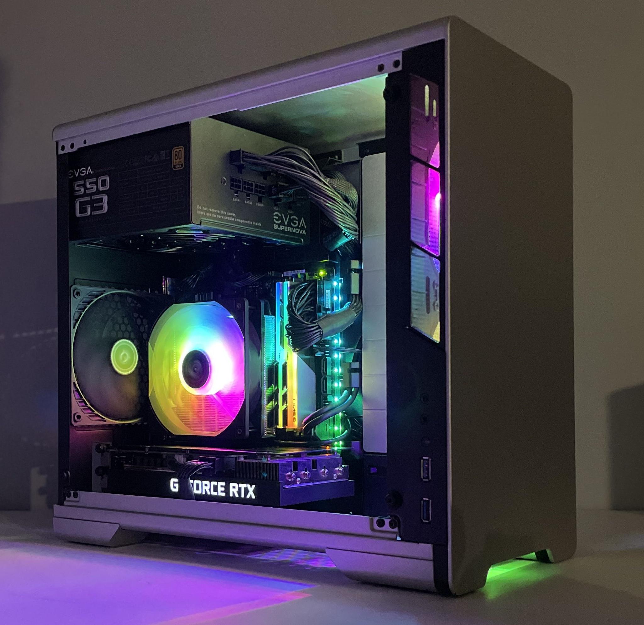 Minima: Ryzen 5 5600, RTX 3060ti Gaming PC 