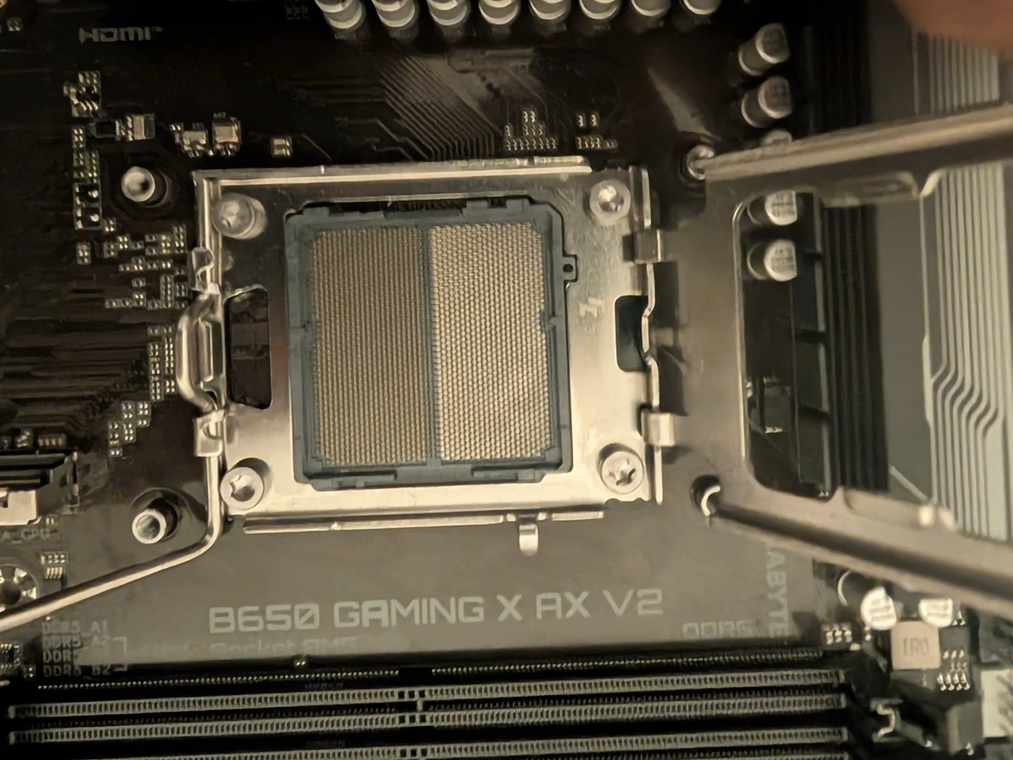 GIGABYTE B650 Gaming X AX V2 (AM5, DDR5) PLEASE READ DESC