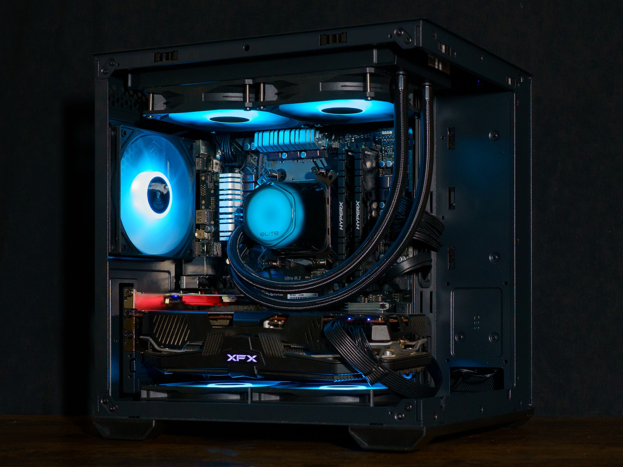Gaming PC | RYZEN 5 3600X | RX 5700XT | 16GB RAM | 1TB SSD