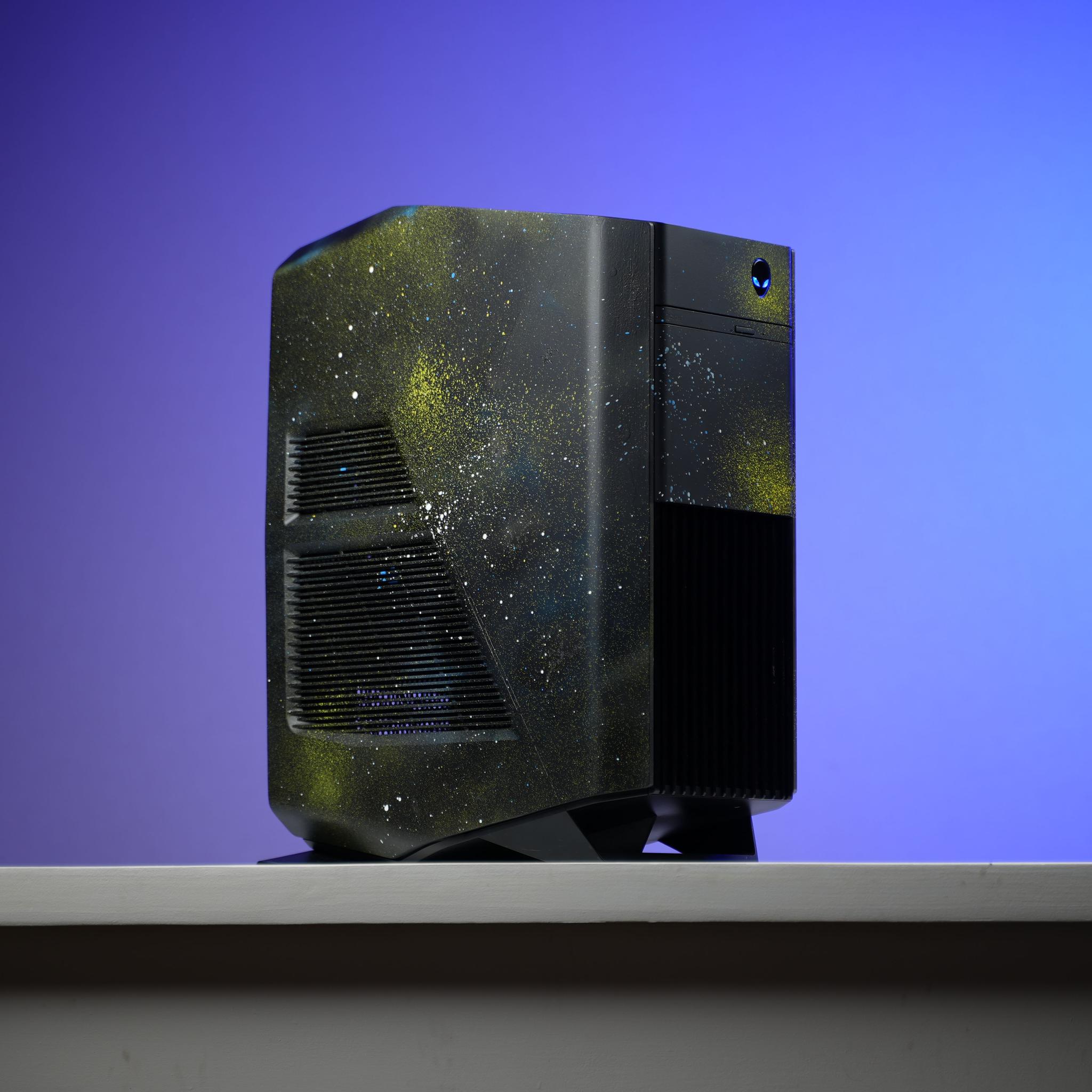 “Alienform 6” GTX 1070 Intel Core i7 7700k 16GB .7TB Windows 11 Gaming PC Powerhouse