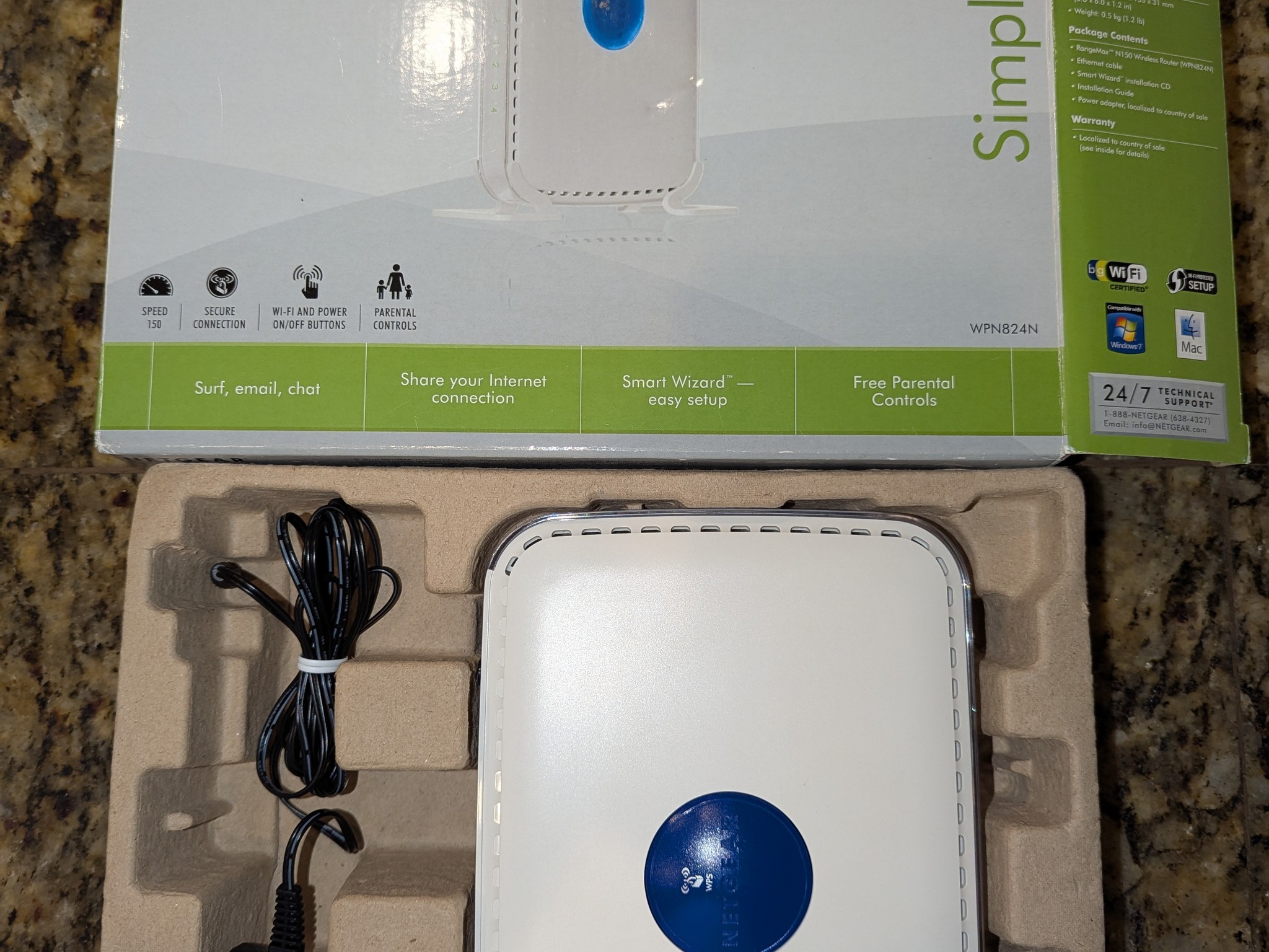 Netgear RangeMax N150 Wireless Router (WPN824N)