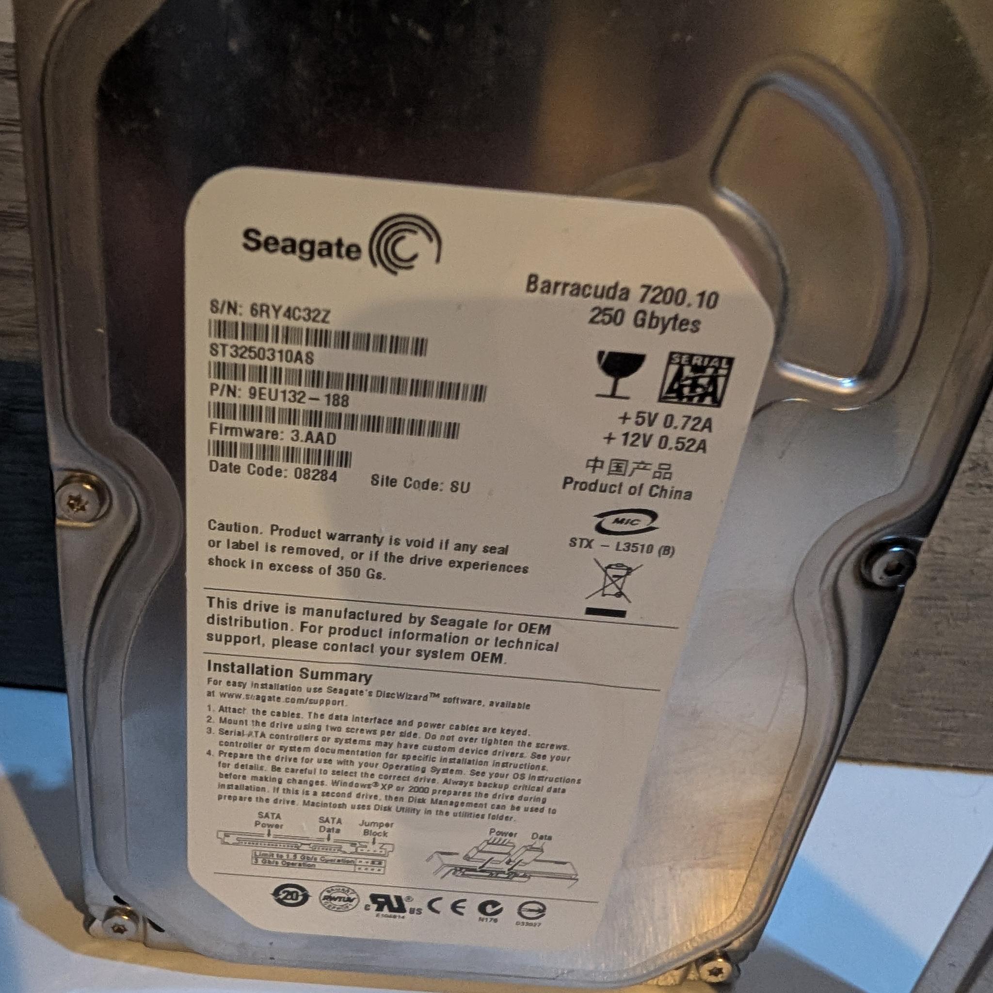 250 GB HDD