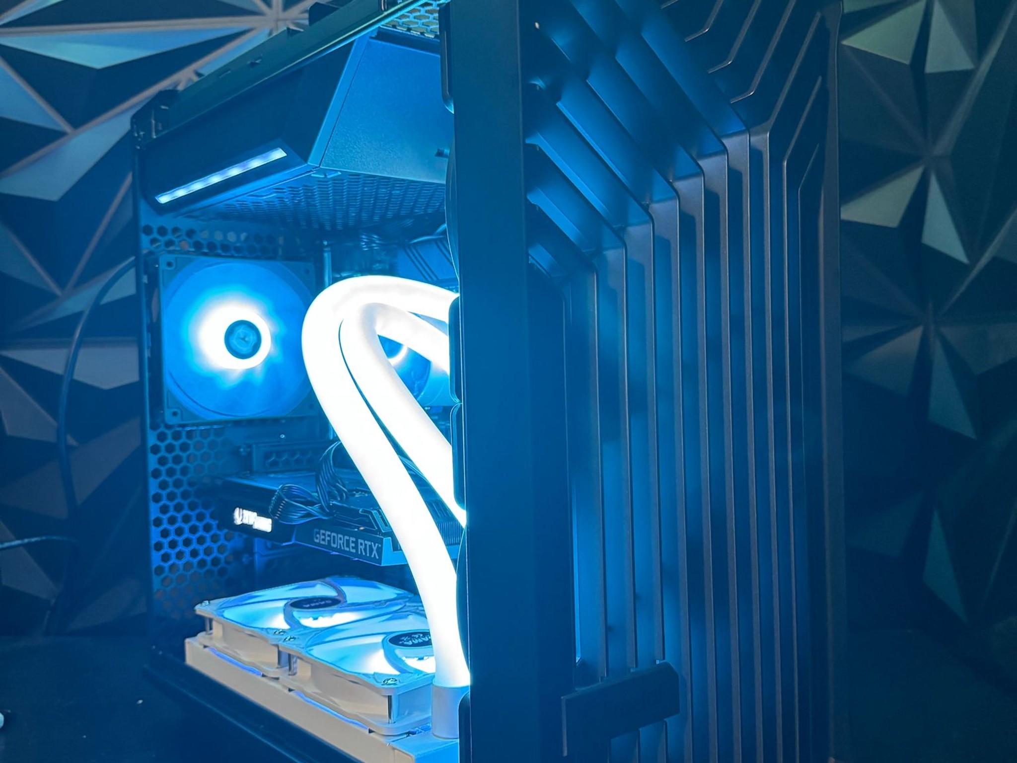 🏴‍☠️❄️Black Ice  🏴‍☠️❄️ i7 12700K | RTX 3070|| 1.75 TB NVME| 32 GB DDR4 3600 MHz