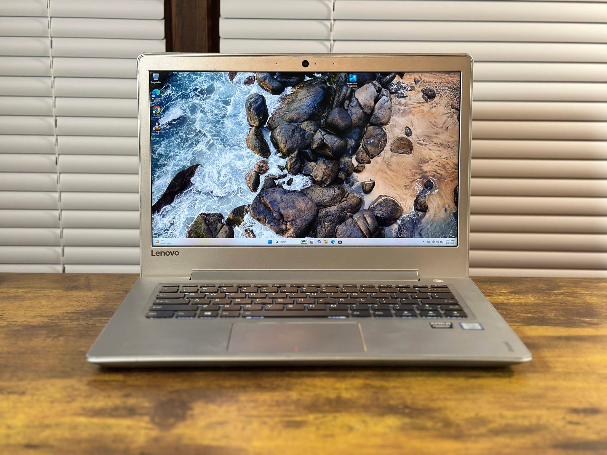 Lenovo Ideapad 510S | Intel i7 7500U | 8GB DDR4 | AMD R7 M360 2GB | 256GB SSD | Win11 | 14" Laptop
