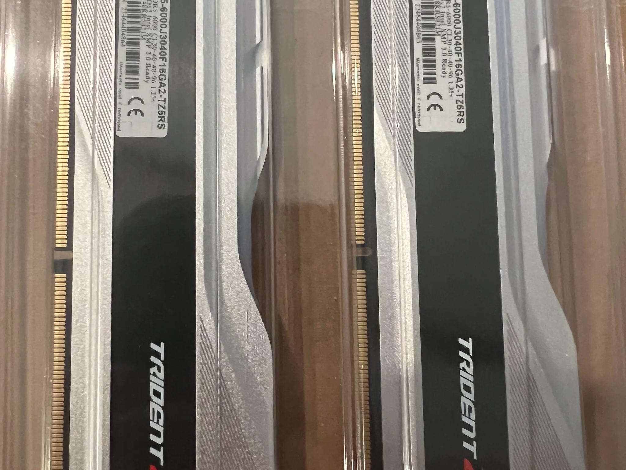 G.Skill Trident Z5 RGB 32 GB DDR5-6000mhz CL30