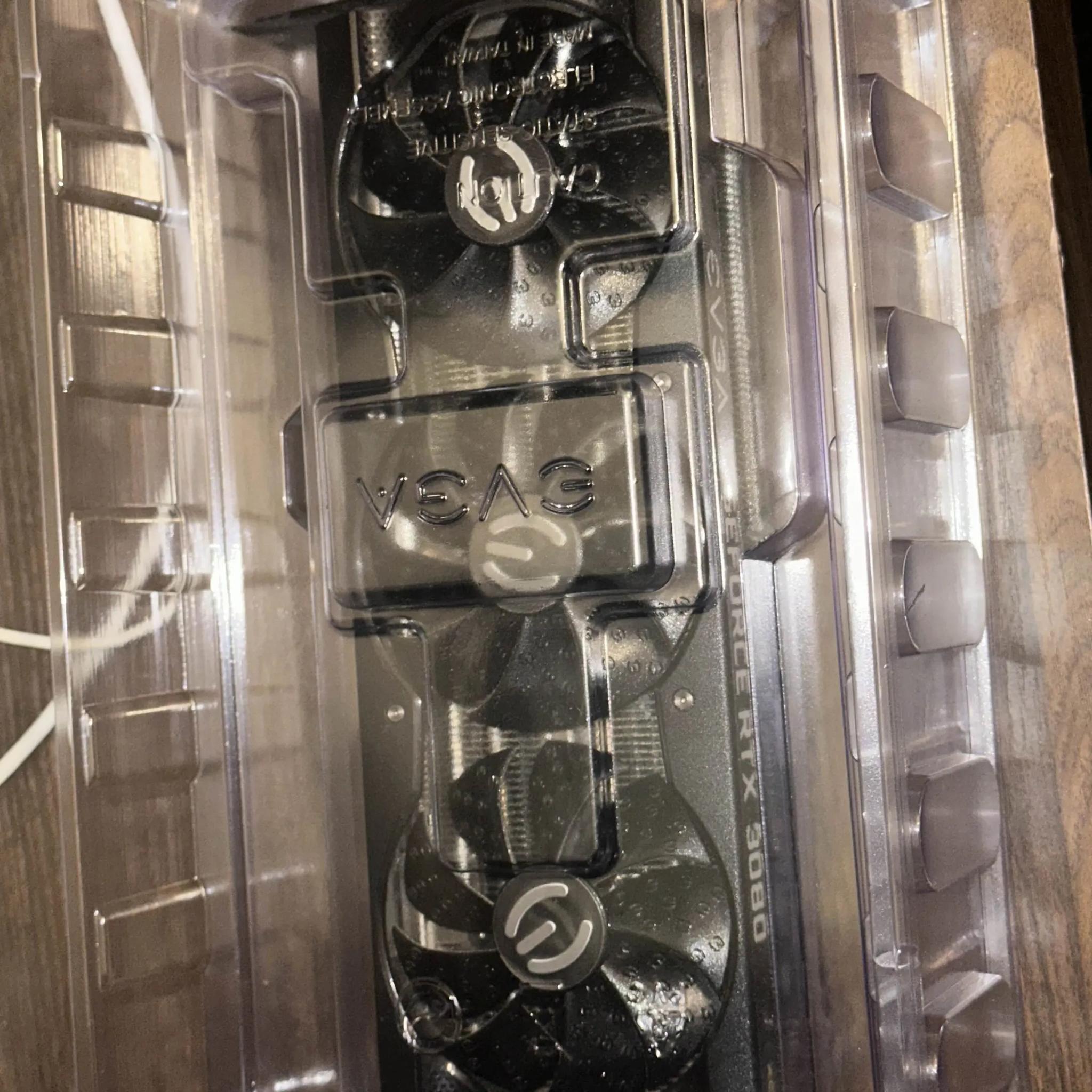 EVGA GeForce RTX 3080 XC3 ULTRA - 10GB GDDR6X